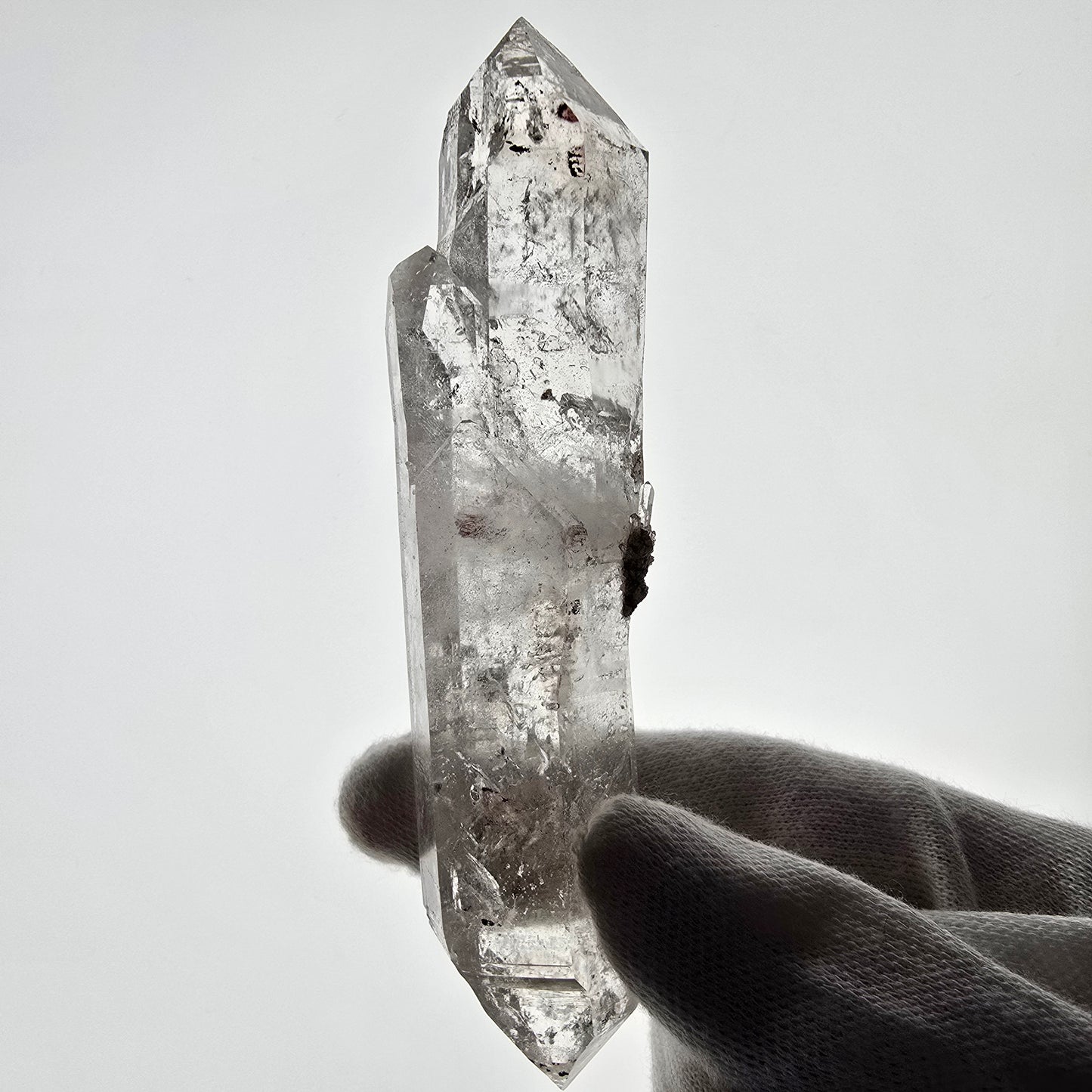 Sceptre de poche Enhydro Skeleton Smoky Quartz DT Valentine Goboboseb Namibie 112*26*18mm
