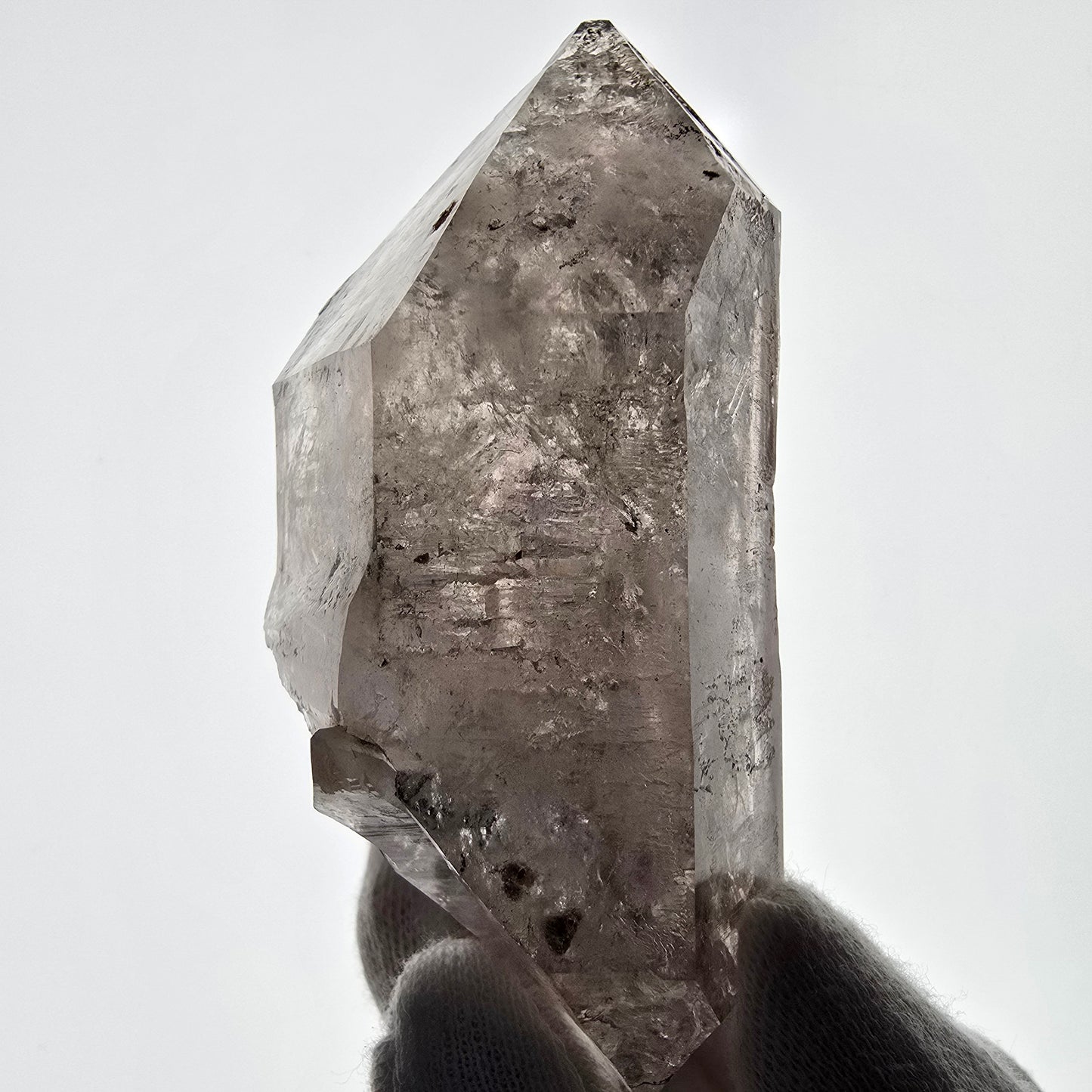 Sceptre fantôme squelette en quartz fumé DT, poche Saint-Valentin en calcite UV, Namibie 97 x 44 x 37 mm