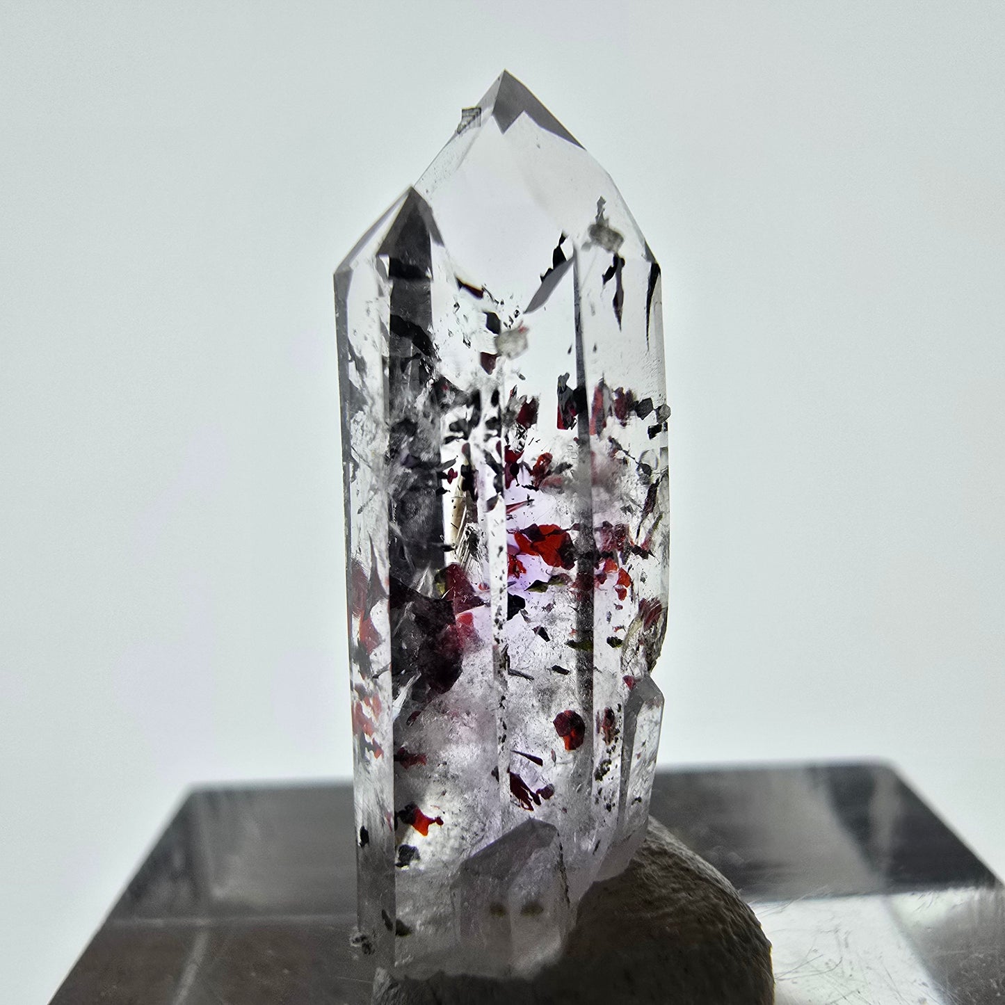 Harlekin Phantom Amethyst Spitze Streep Mine, Goboboseb, Namibia 23*8*8mm