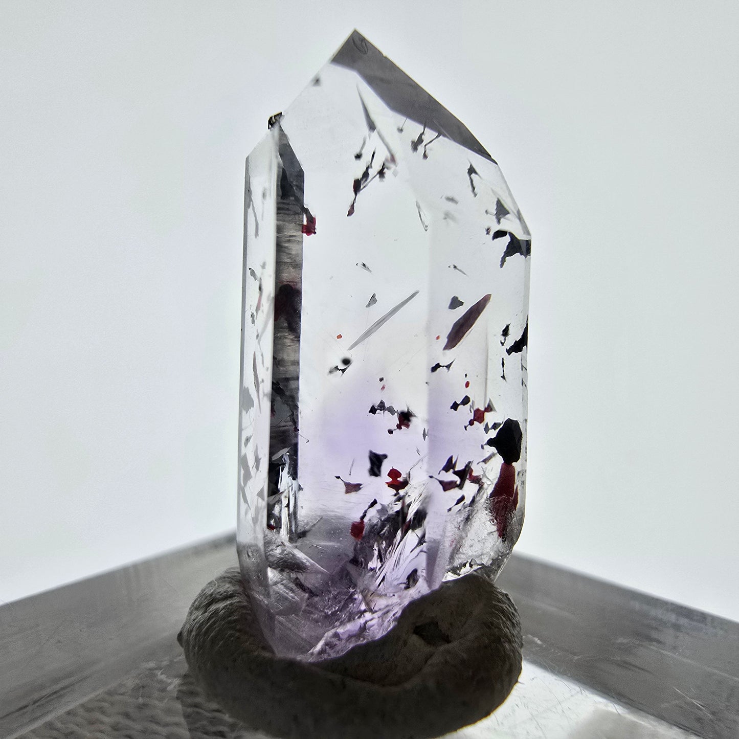 Mine d'améthyste Harlequin Phantom Point Streep, Goboboseb, Namibie, 23 x 11 x 10 mm
