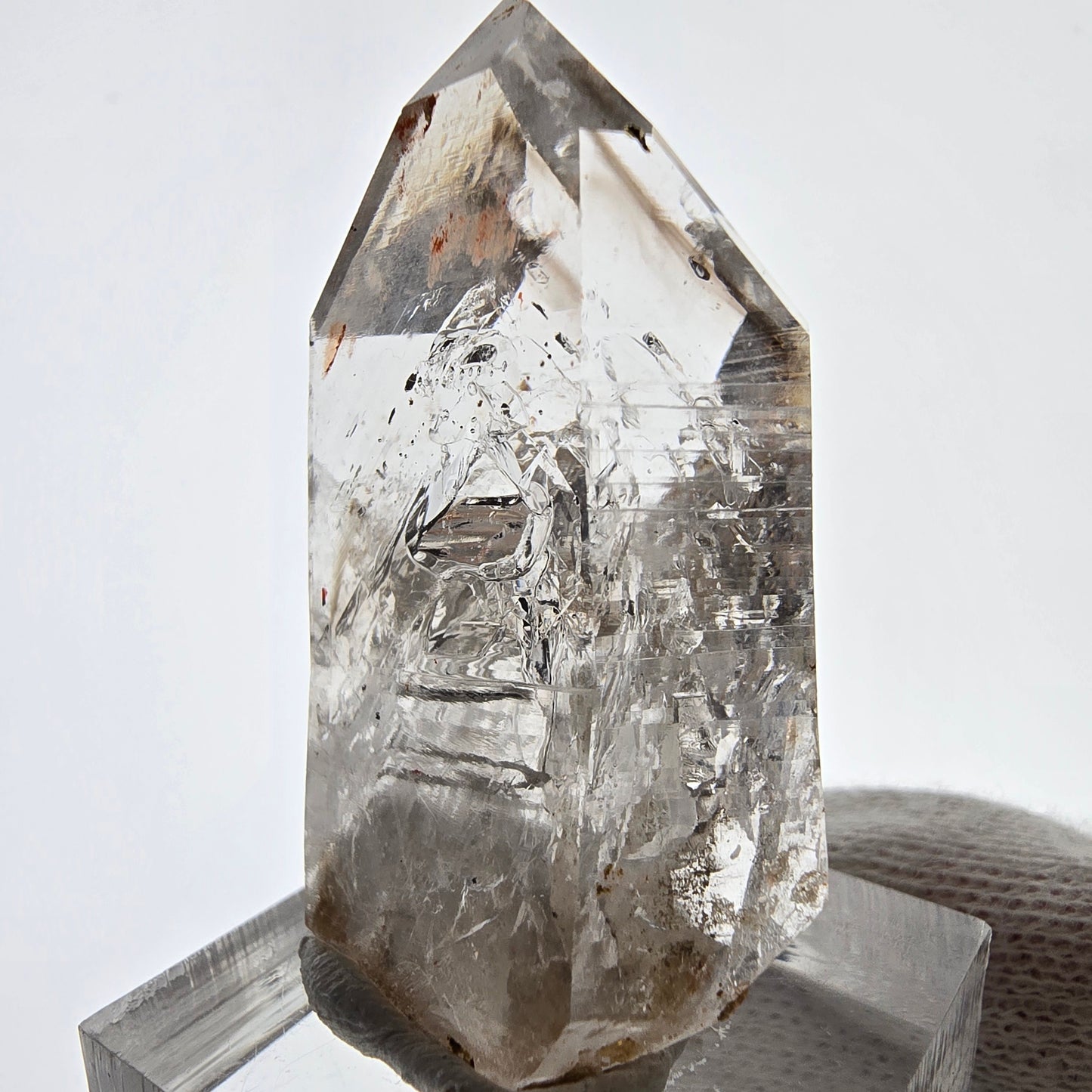 Quartz fumé fantôme lémurien Enhydro, 3 bulles (grandes), Streep Mine, Namibie, 44 x 27 x 23 mm