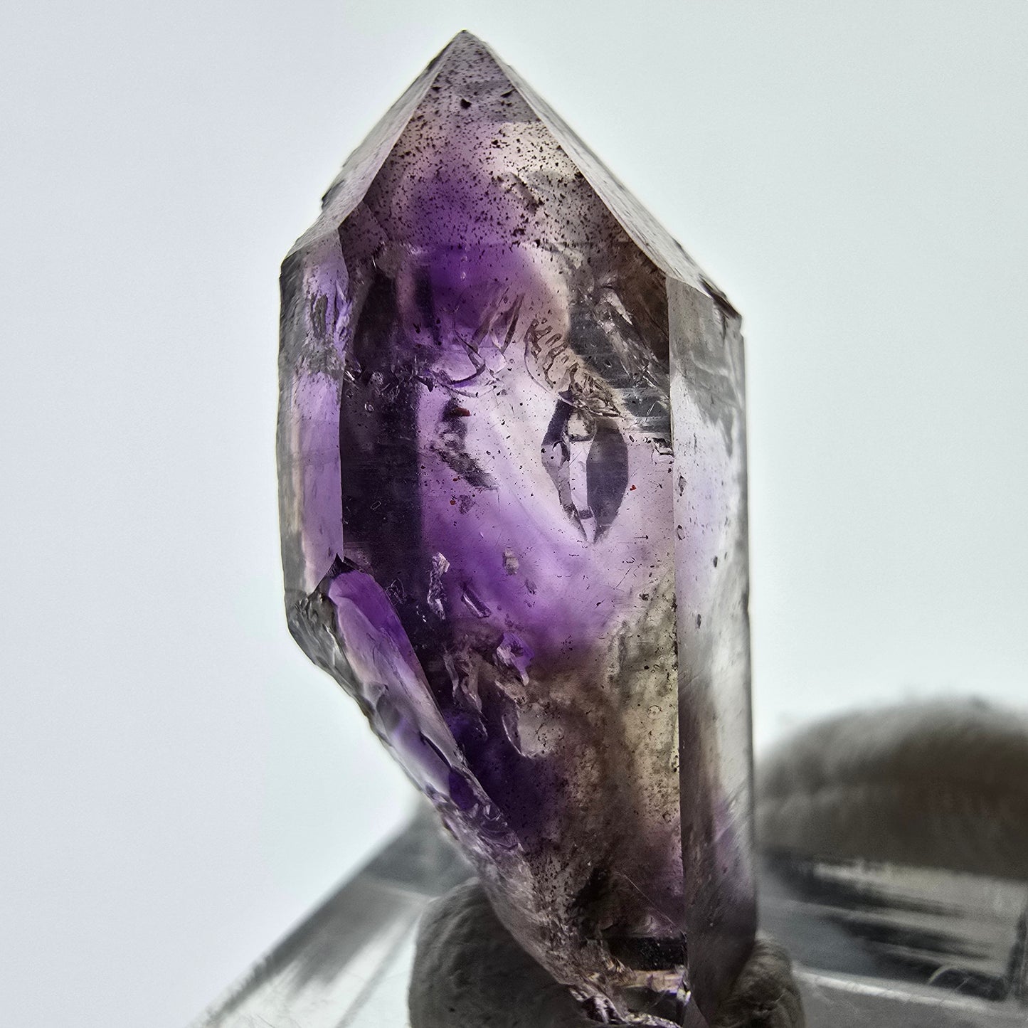 Pointe de sceptre d'améthyste fantôme Enhydro, 1x Bubble Brandberg, Namibie 34 x 16 x 14 mm