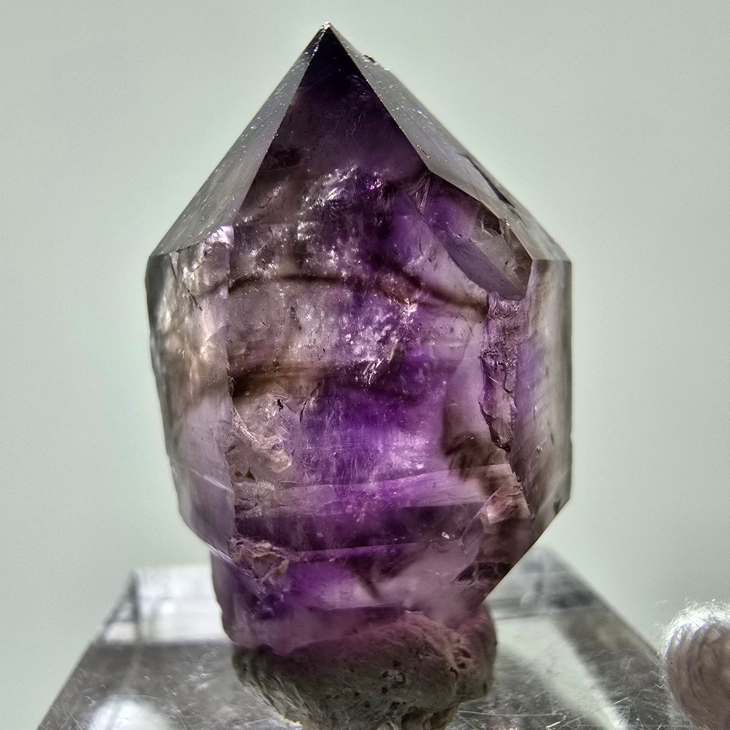 Sceptre Enhydro Phantom Amethyst DT, 1x Bubble Brandberg, Namibie 30*21*17mm