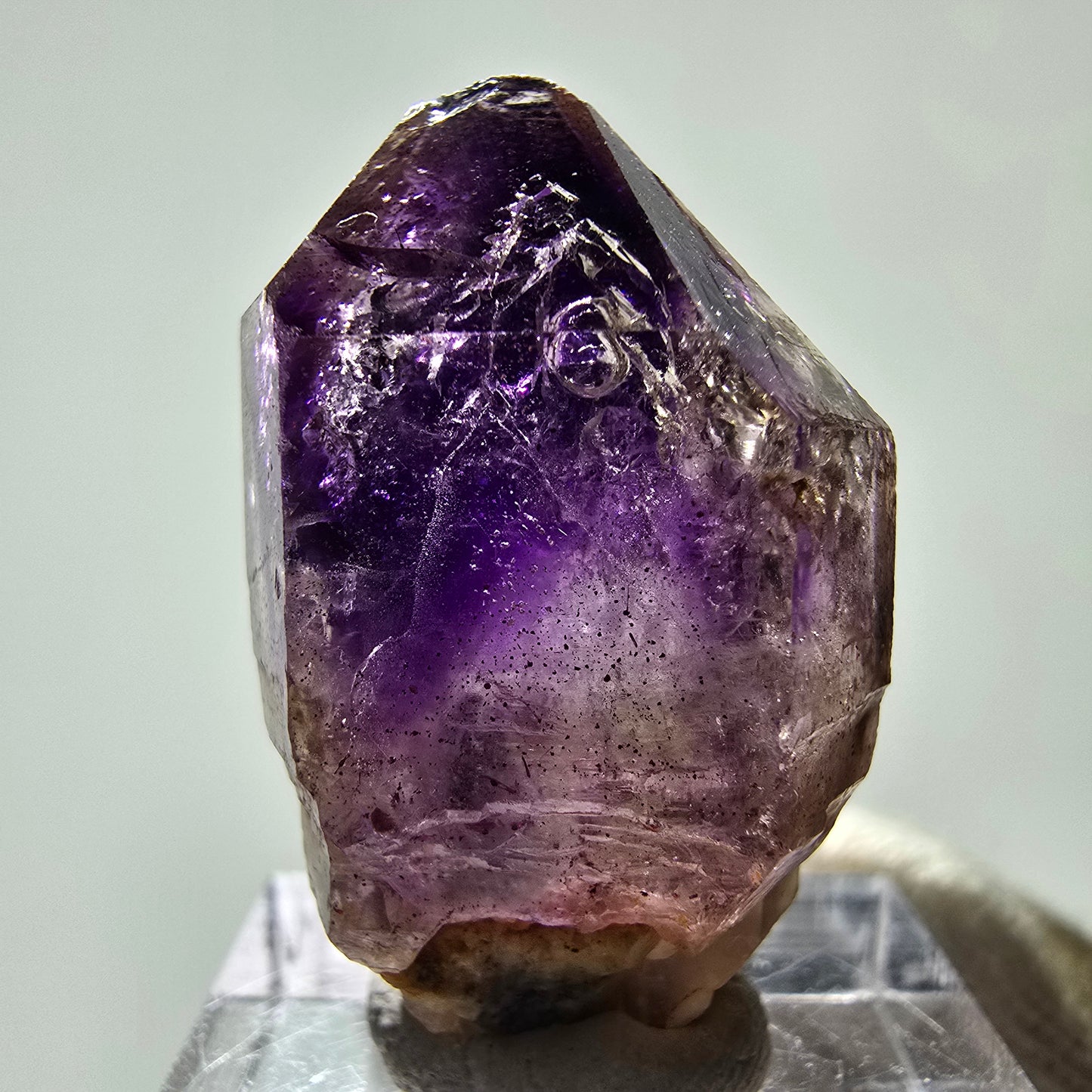 Pointe de sceptre d'améthyste fantôme Enhydro, 1x Bubble Brandberg, Namibie 33*21*16 mm