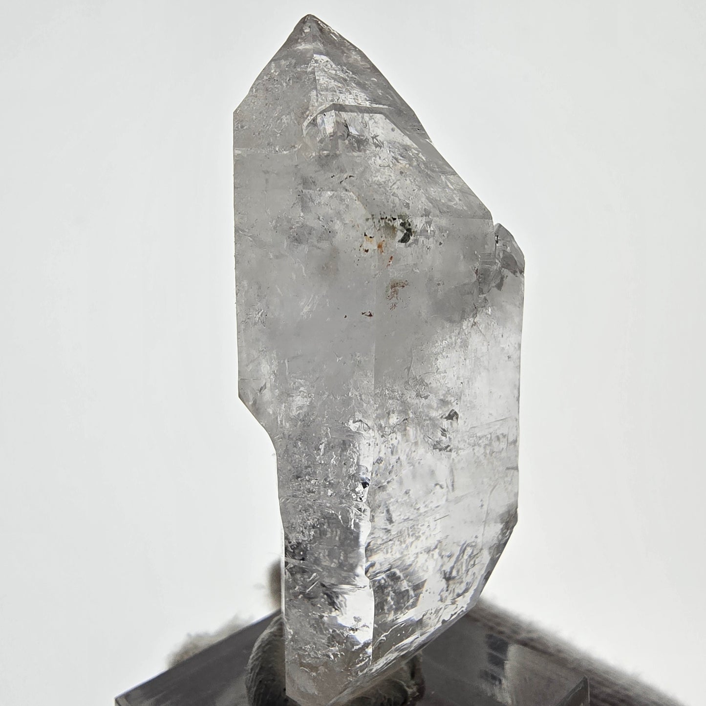 Sceptre de poche Saint-Valentin en quartz fumé fantôme squelette, Namibie 56 x 25 x 16 mm