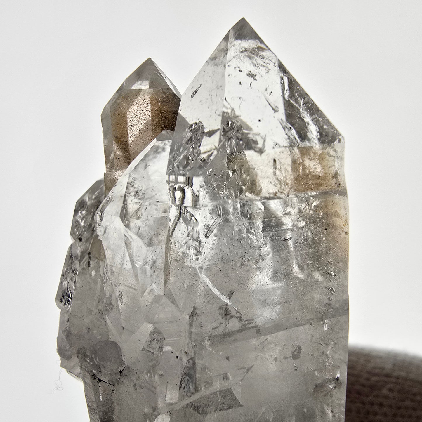 Sceptre de poche Saint-Valentin en quartz fumé fantôme squelette, Namibie 61 x 25 x 23 mm