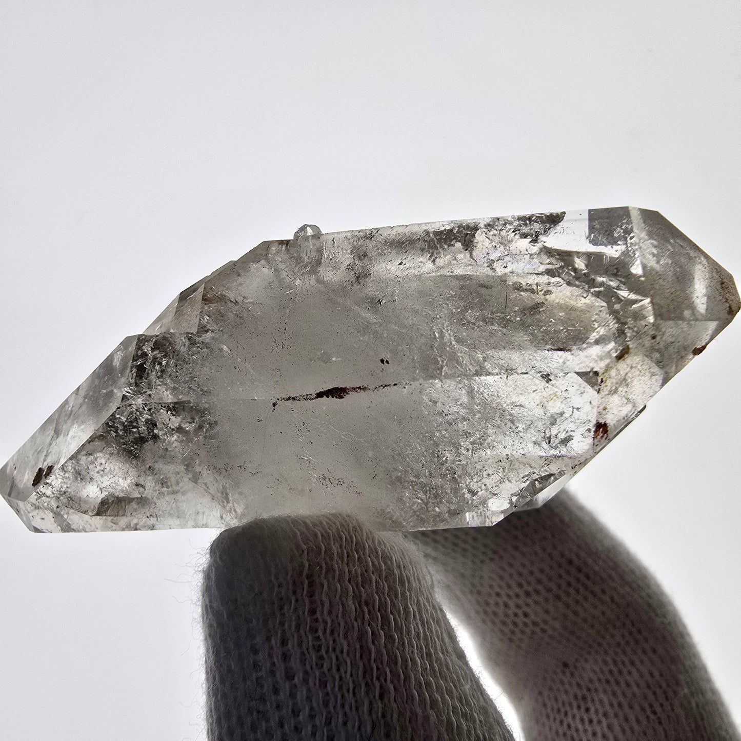 Sceptre fantôme squelette en quartz fumé DT, poche Saint-Valentin en calcite UV, Namibie 57 x 23 x 22 mm