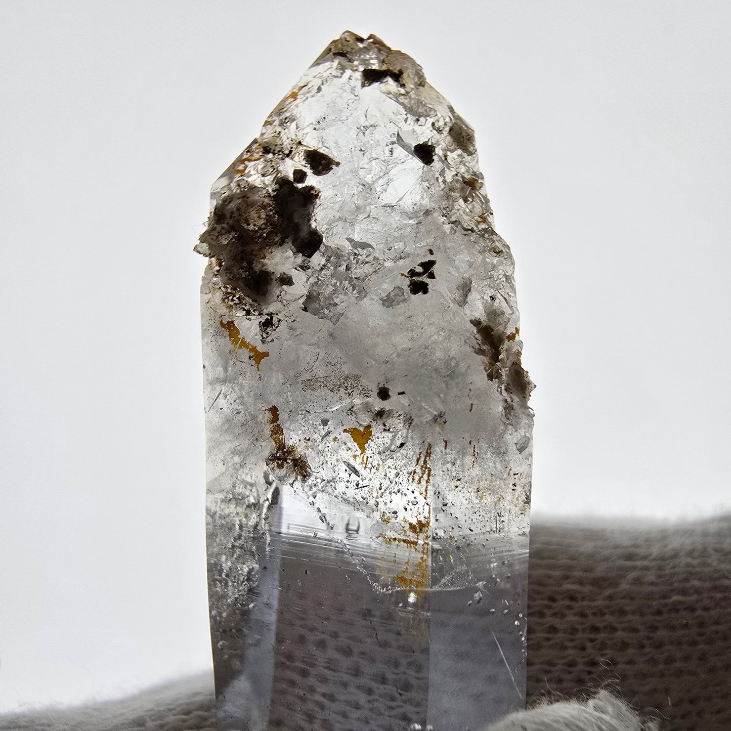Sceptre de poche Saint-Valentin en quartz fumé fantôme squelette, Namibie 54 x 18 x 13 mm