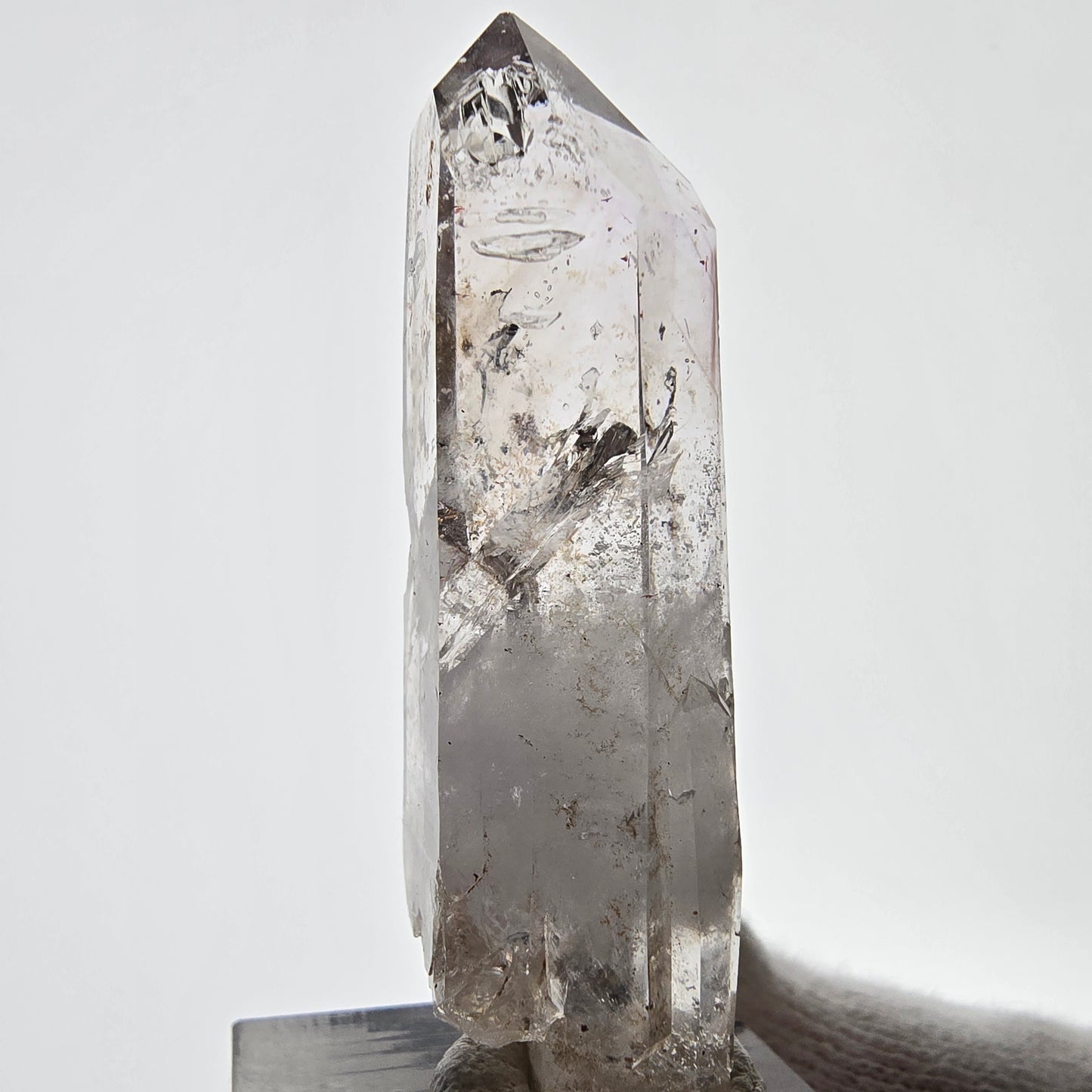Sceptre DT en quartz fumé squelette Enhydro, grande poche à bulles Saint-Valentin, Namibie 53 x 18 x 17 mm