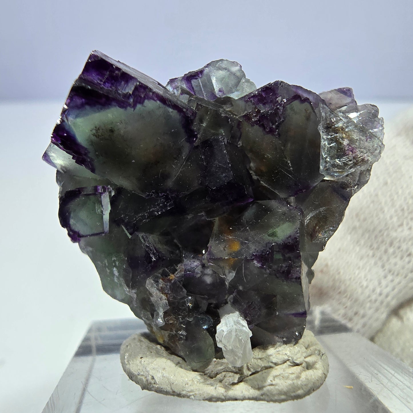 Seltene Phantom Fluorit Würfel Stufe zonal grün lila Okorusu, Namibia 26*26*25mm