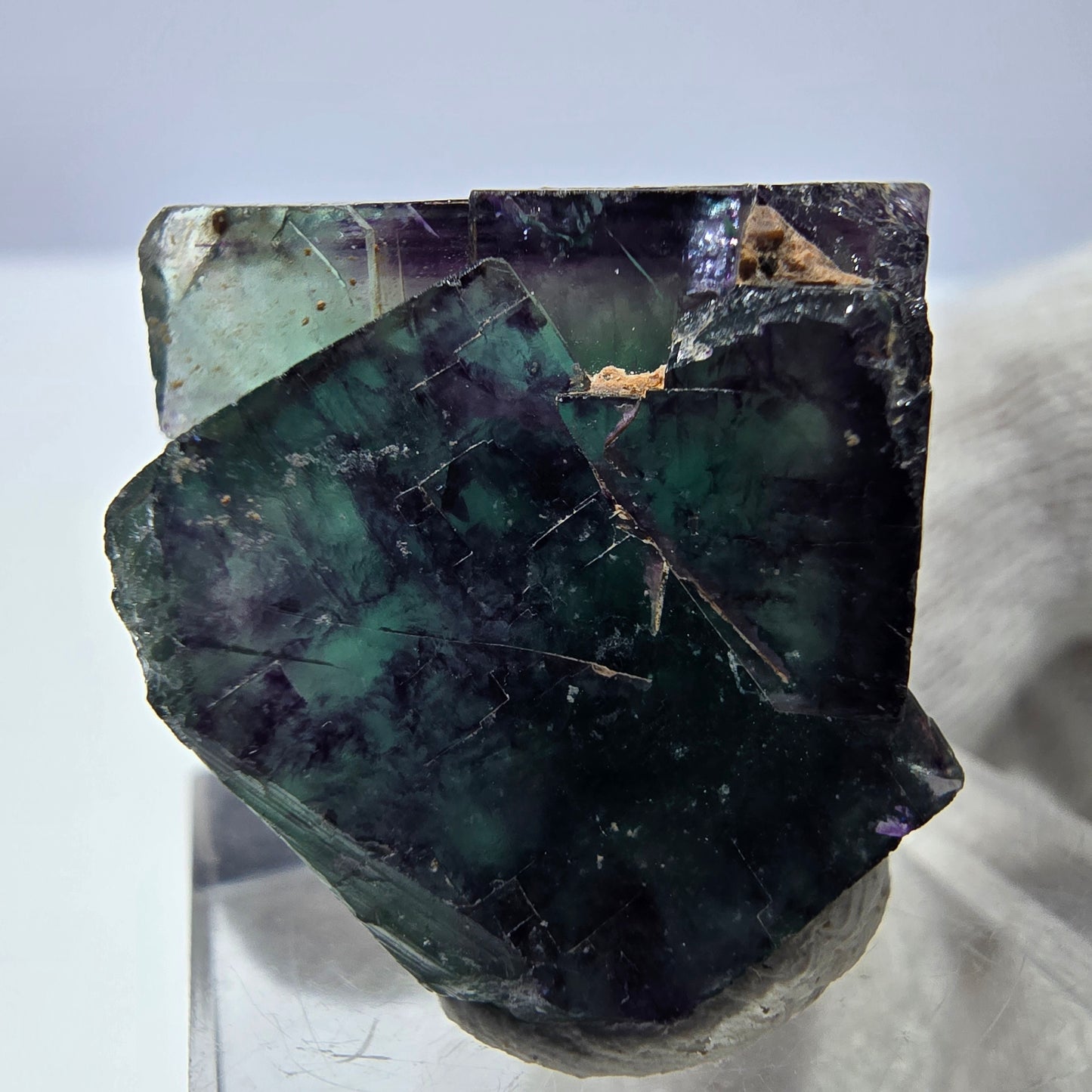 Spécimen rare de cube de fluorite fantôme, vert zonal et violet, Okorusu, Namibie, 30 x 21 x 17 mm