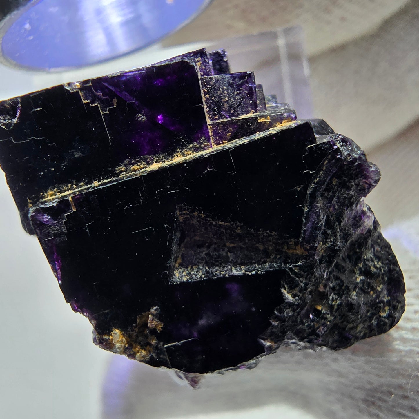 Spécimen rare de cube de fluorite fantôme, vert zonal et violet, Okorusu, Namibie, 33 x 25 x 22 mm