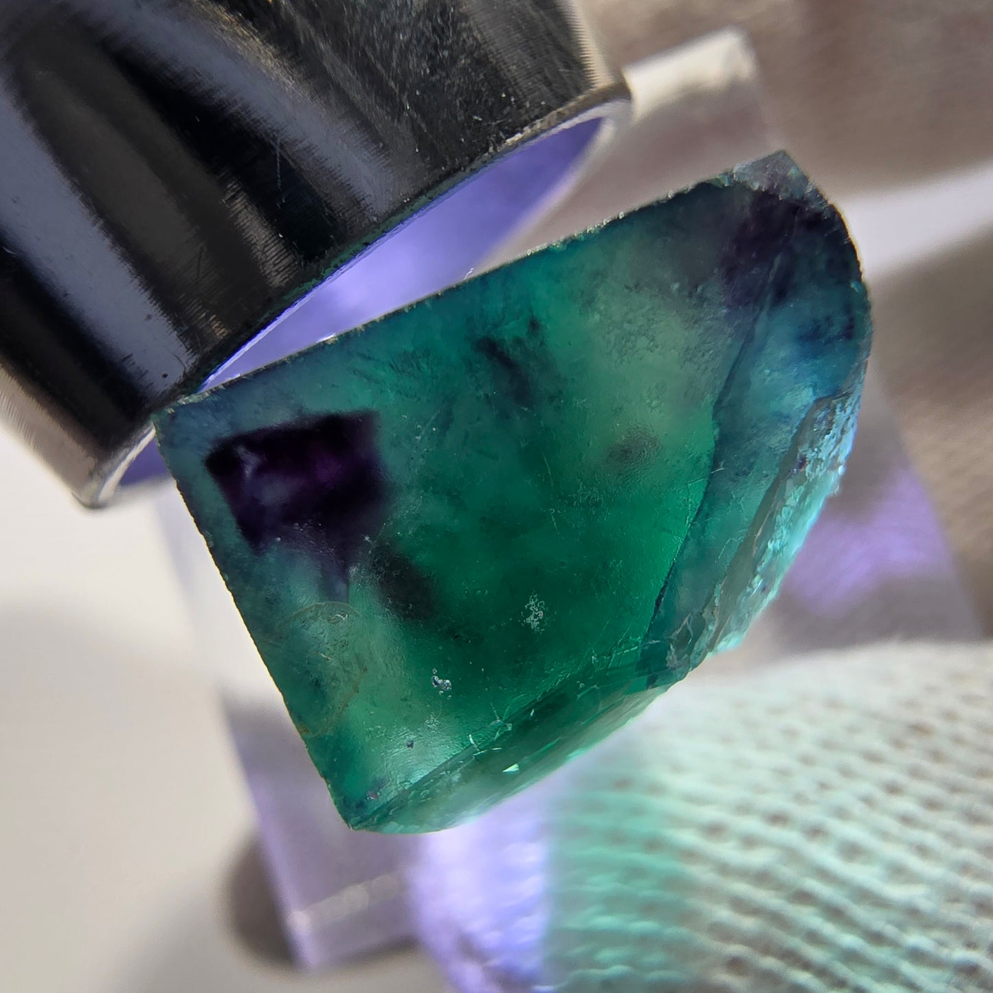 Rare cube de fluorite fantôme zonal, vert violet Okorusu, Namibie 23*21*12mm