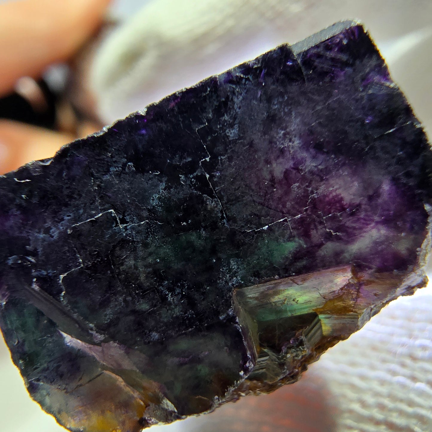 Rare cube de fluorite fantôme zonal, vert violet Okorusu, Namibie 31*29*15mm