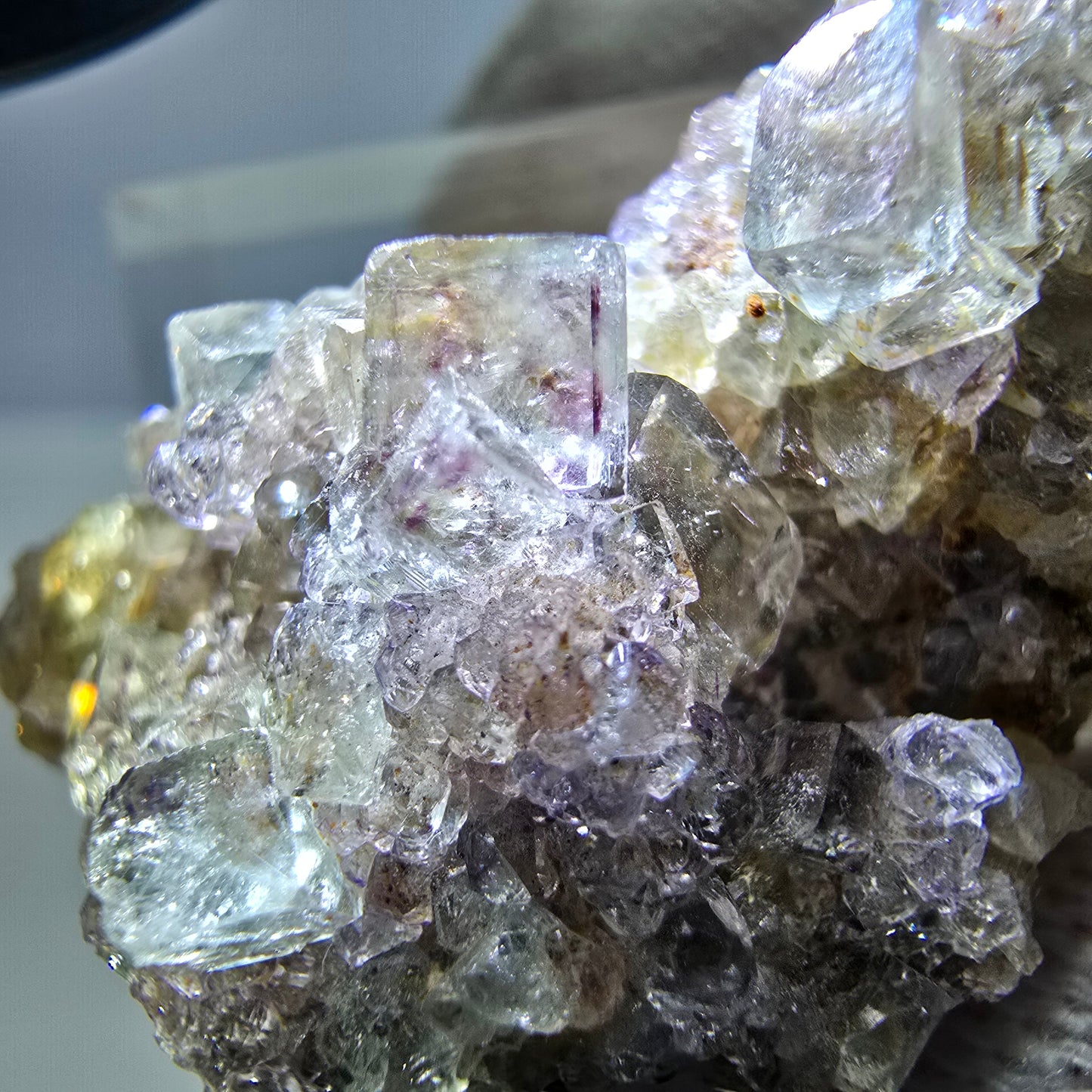 Spécimen zonal de cube de fluorite fantôme, vert violet, Okorusu, Namibie 35 x 22 x 19 mm