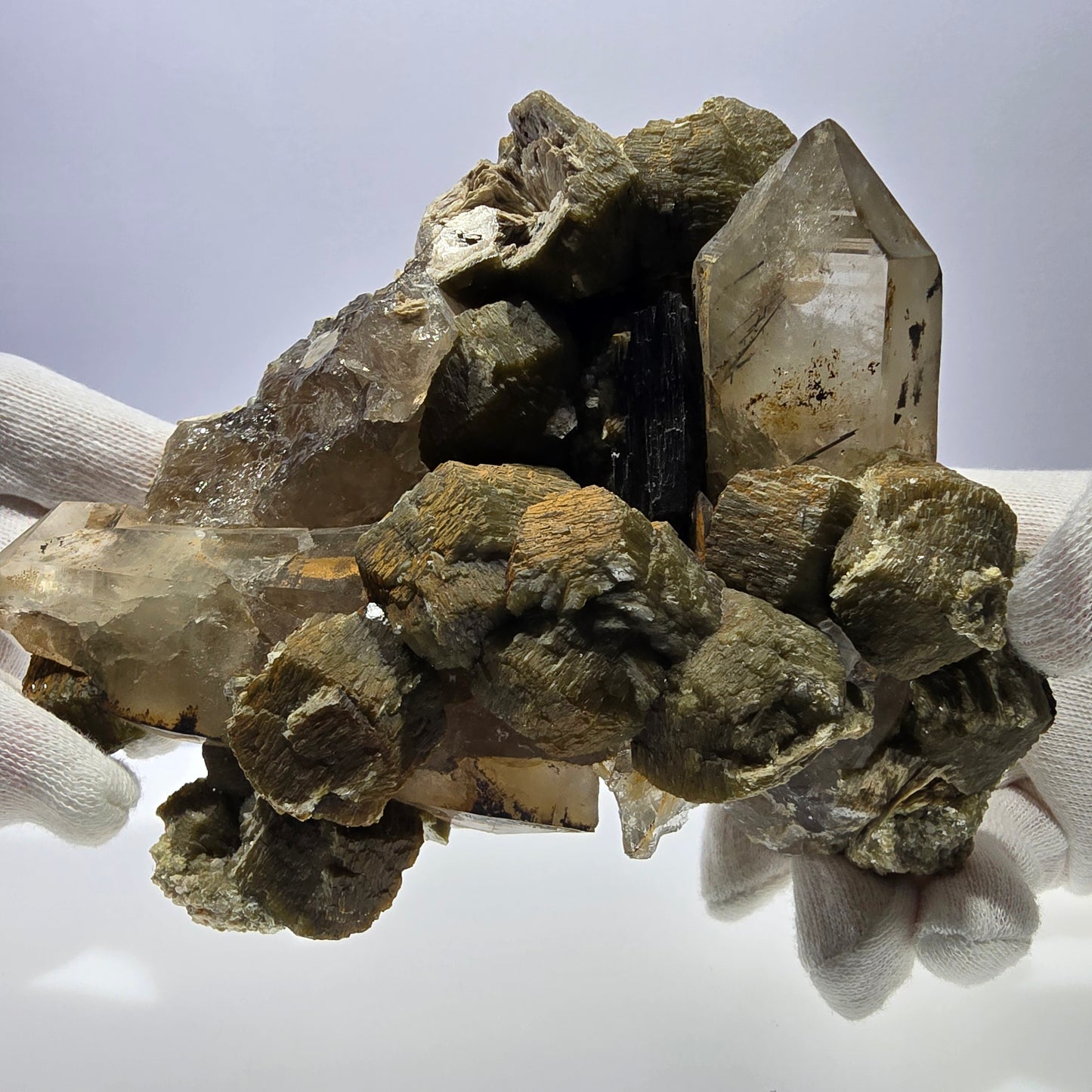 Grand spécimen de tourmaline Schorl, quartz fumé, muscovite et orthose, Erongo, Namibie, 145 x 112 x 80 mm