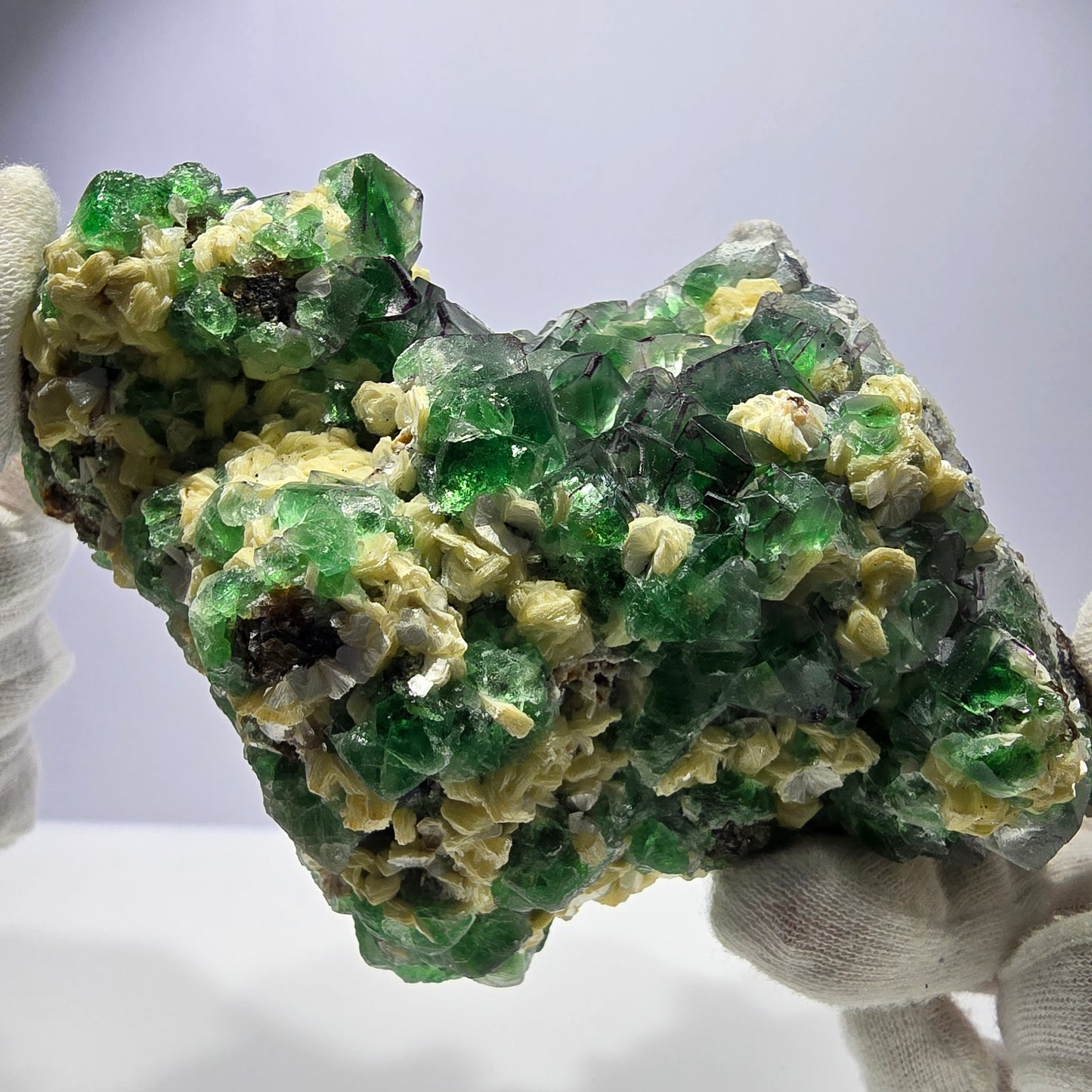 Fluorite fantôme XL, muscovite, hyalite, quartz fumé, tourmaline Schörl, Erongo, Namibie, 134 x 100 x 77 mm