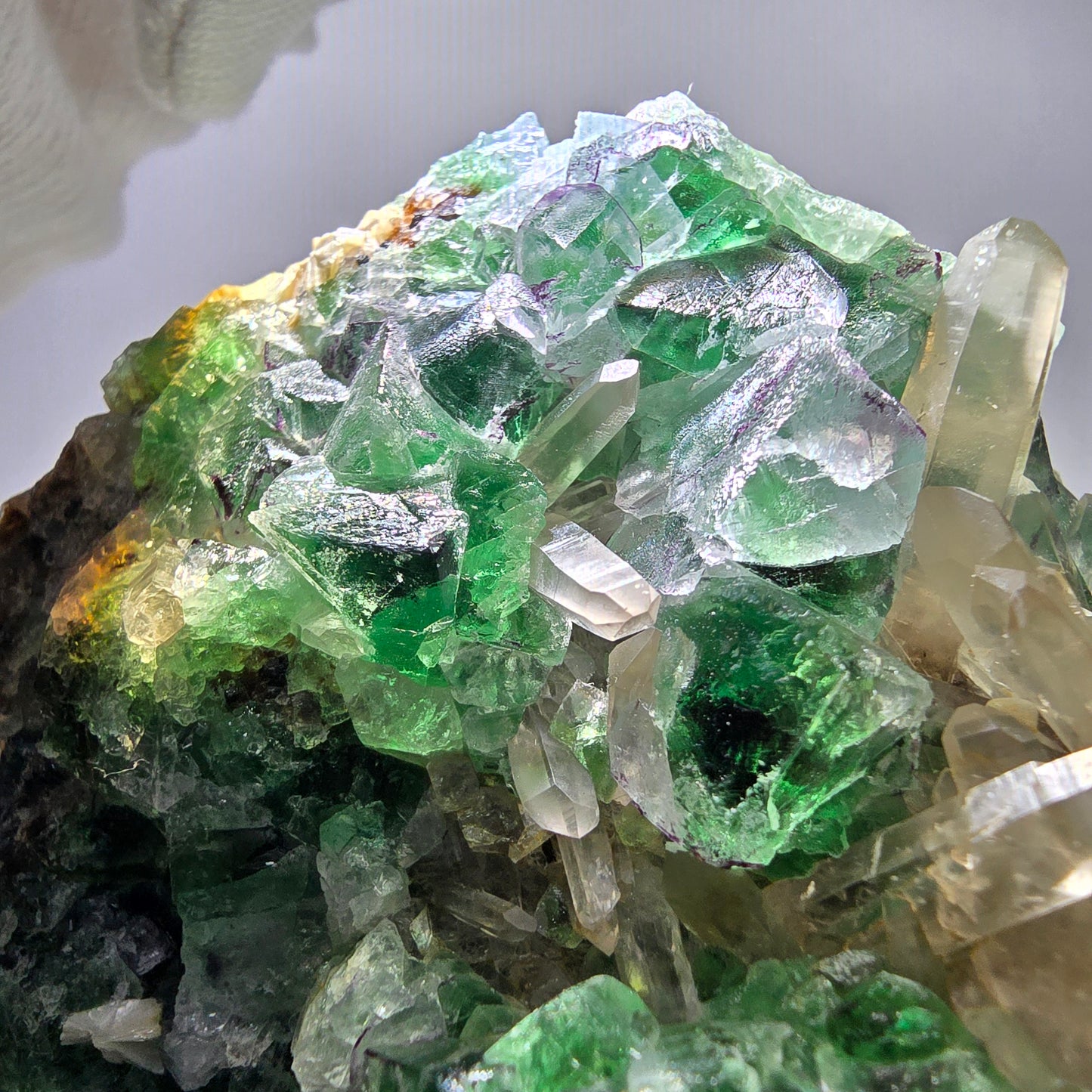Fluorite fantôme XL, muscovite, hyalite, quartz fumé, tourmaline Schörl, Erongo, Namibie, 134 x 100 x 77 mm