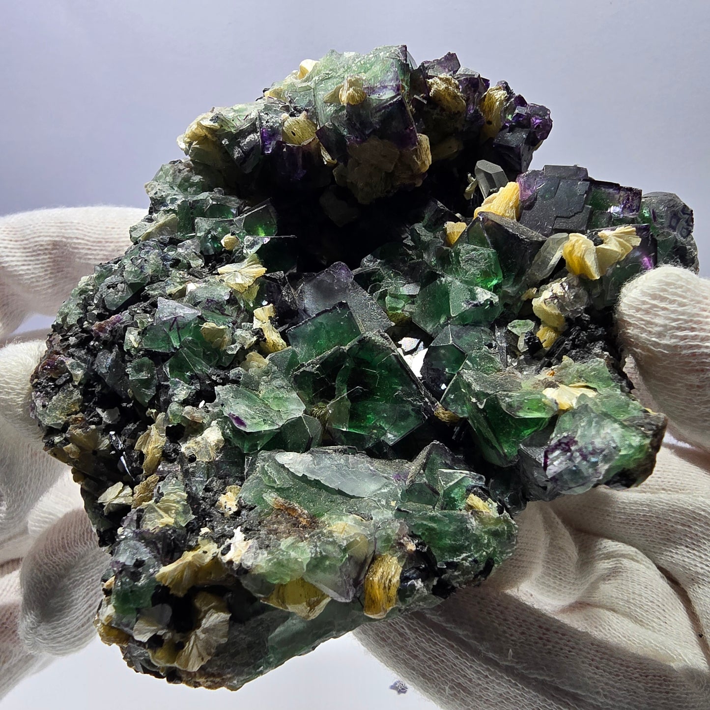 Fluorite fantôme XL, muscovite, hyalite, quartz fumé, tourmaline Schörl, Erongo, Namibie, 107 x 105 x 67 mm