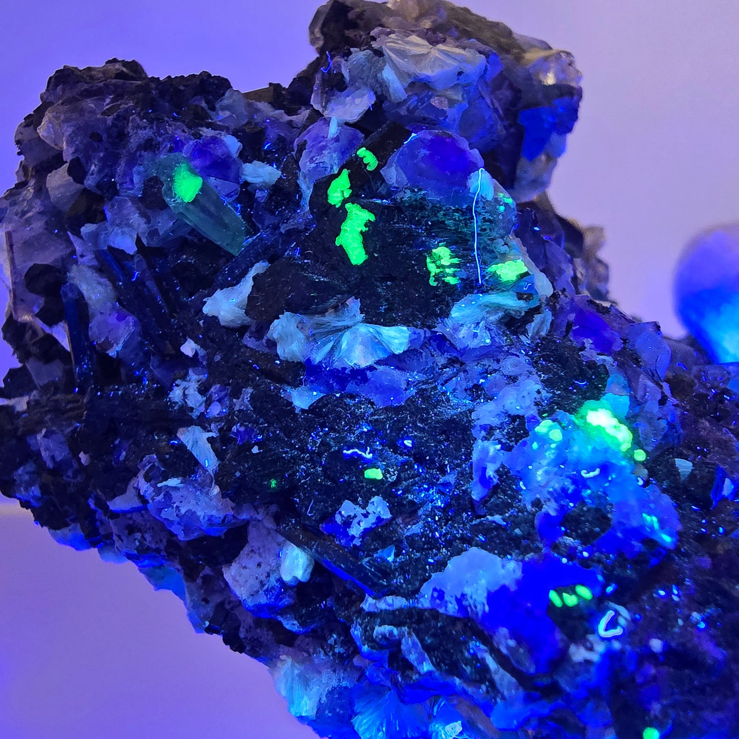 Fluorite fantôme XL, muscovite, hyalite, quartz fumé, tourmaline Schörl, Erongo, Namibie, 107 x 105 x 67 mm