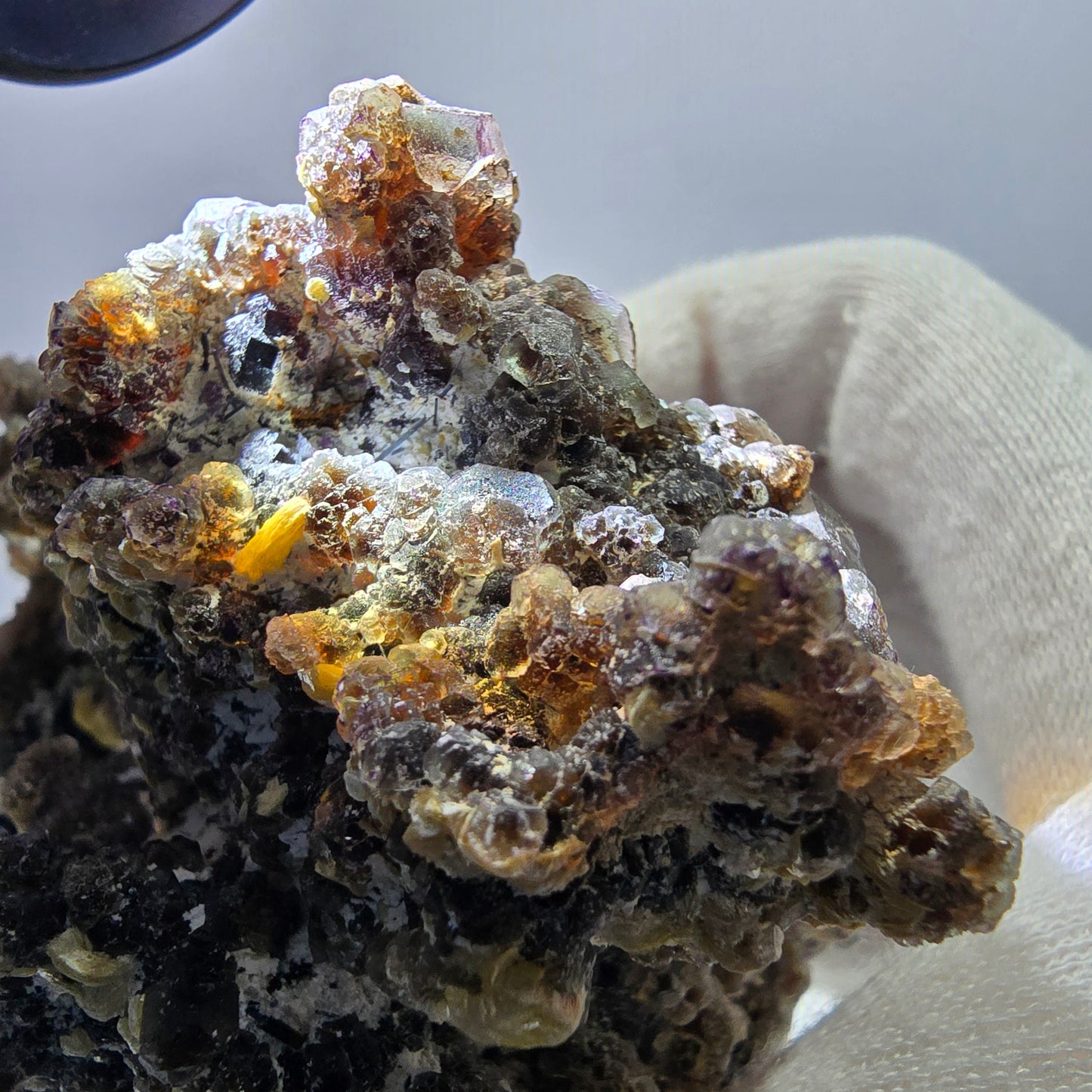 Fluorite fantôme XL, muscovite, hyalite, quartz fumé, tourmaline Schörl, Erongo, Namibie, 100 x 97 x 69 mm