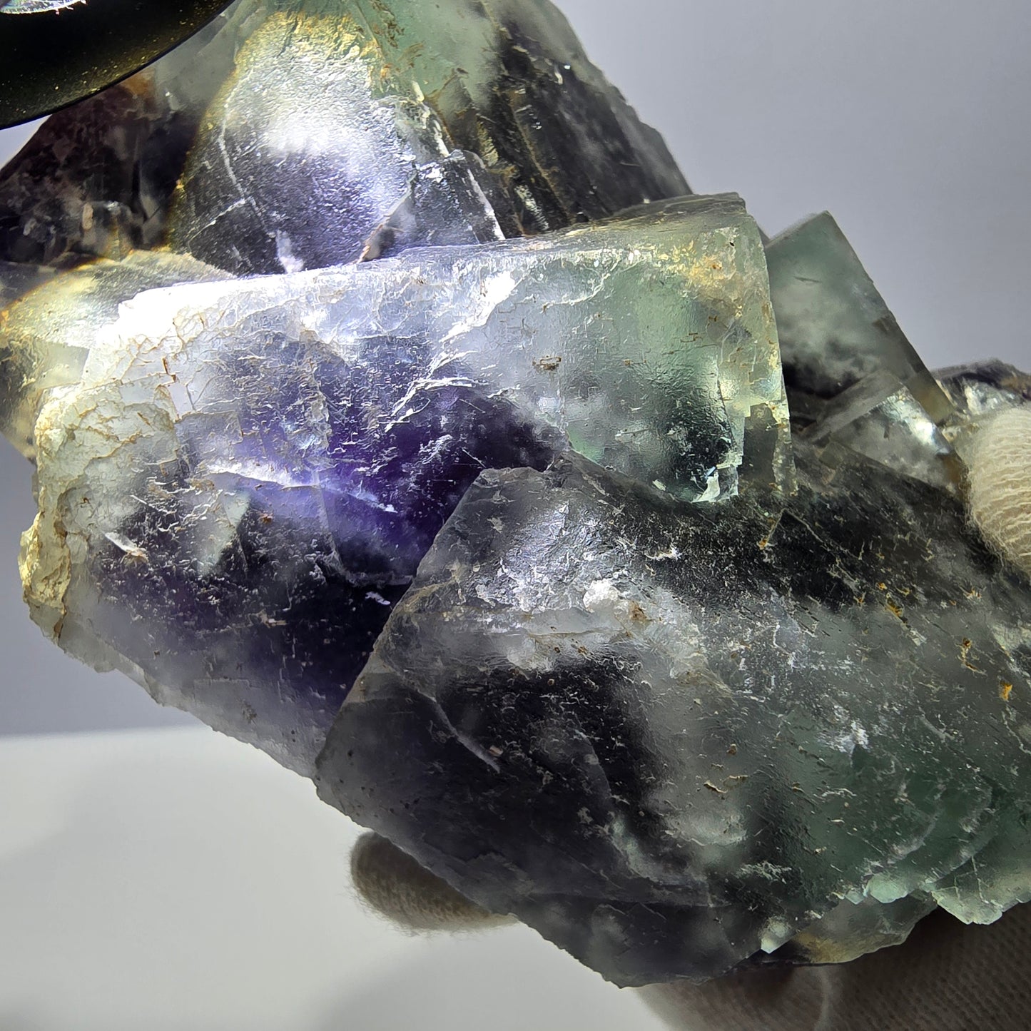 Spécimen de cube de fluorite fantôme XL, parqueté vert violet Okorusu, Namibie 141*130*48 mm