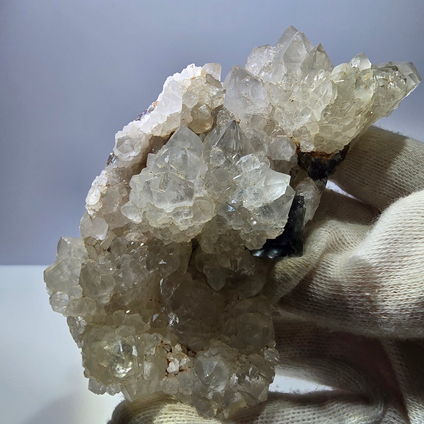 Grand cube de fluorite fantôme, spécimen de quartz violet-vert Okorusu, Namibie 121 x 61 x 36 mm