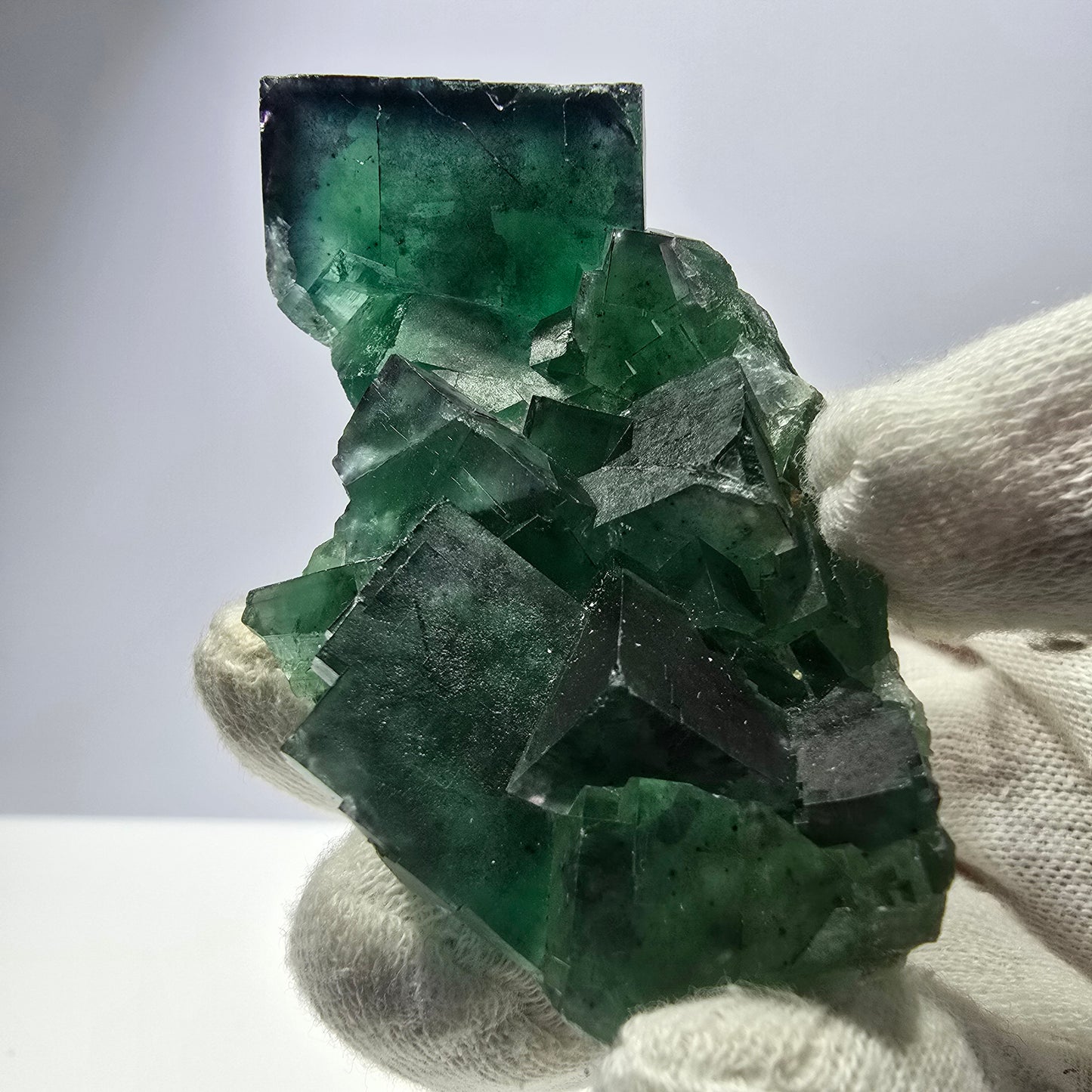 Spécimen de cube de fluorite fantôme, parqueté, Okorusu zonal, Namibie, 76 x 42 x 29 mm