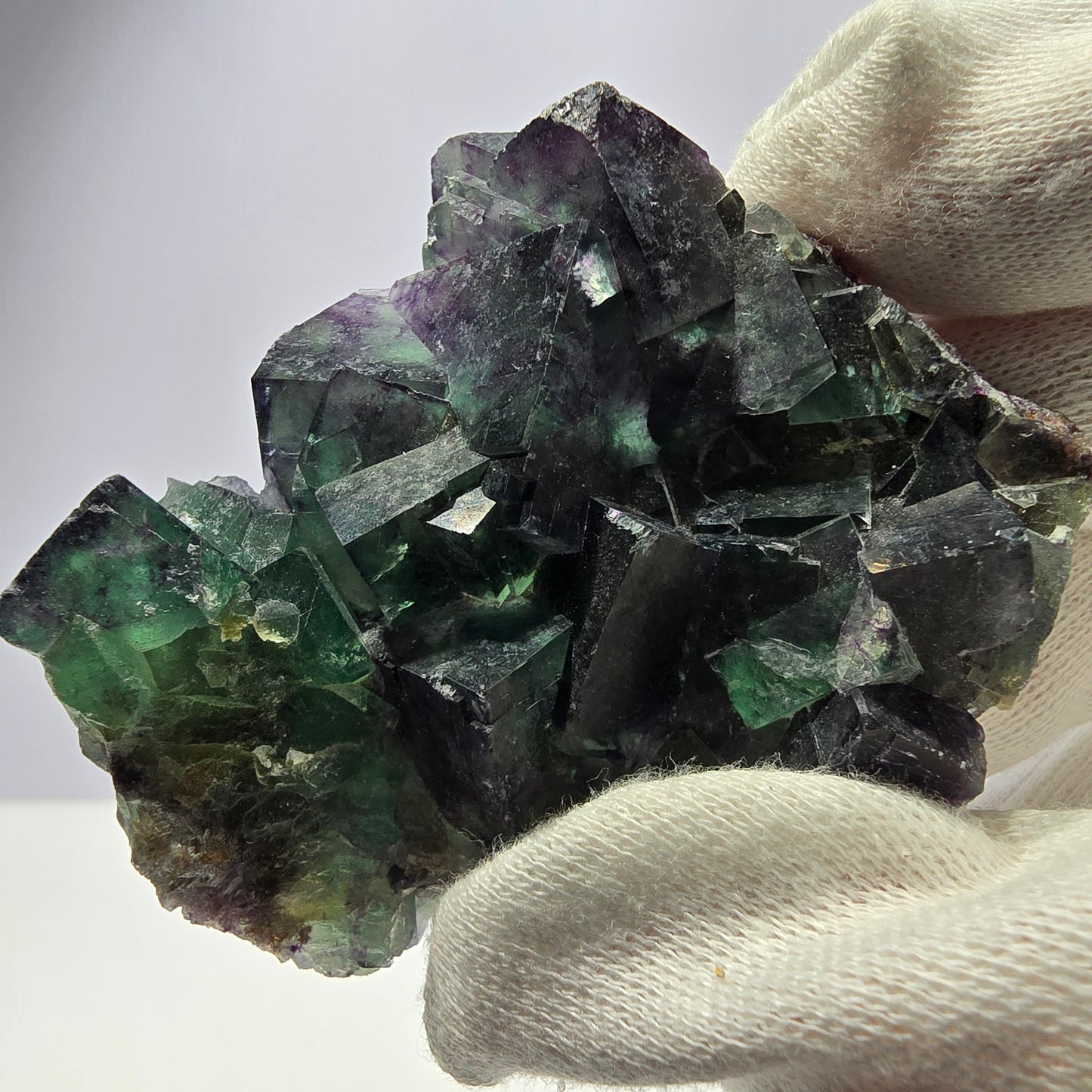 Rare spécimen de cube de fluorite fantôme, parqueté zonal Okorusu Namibie 76 x 62 x 27 mm