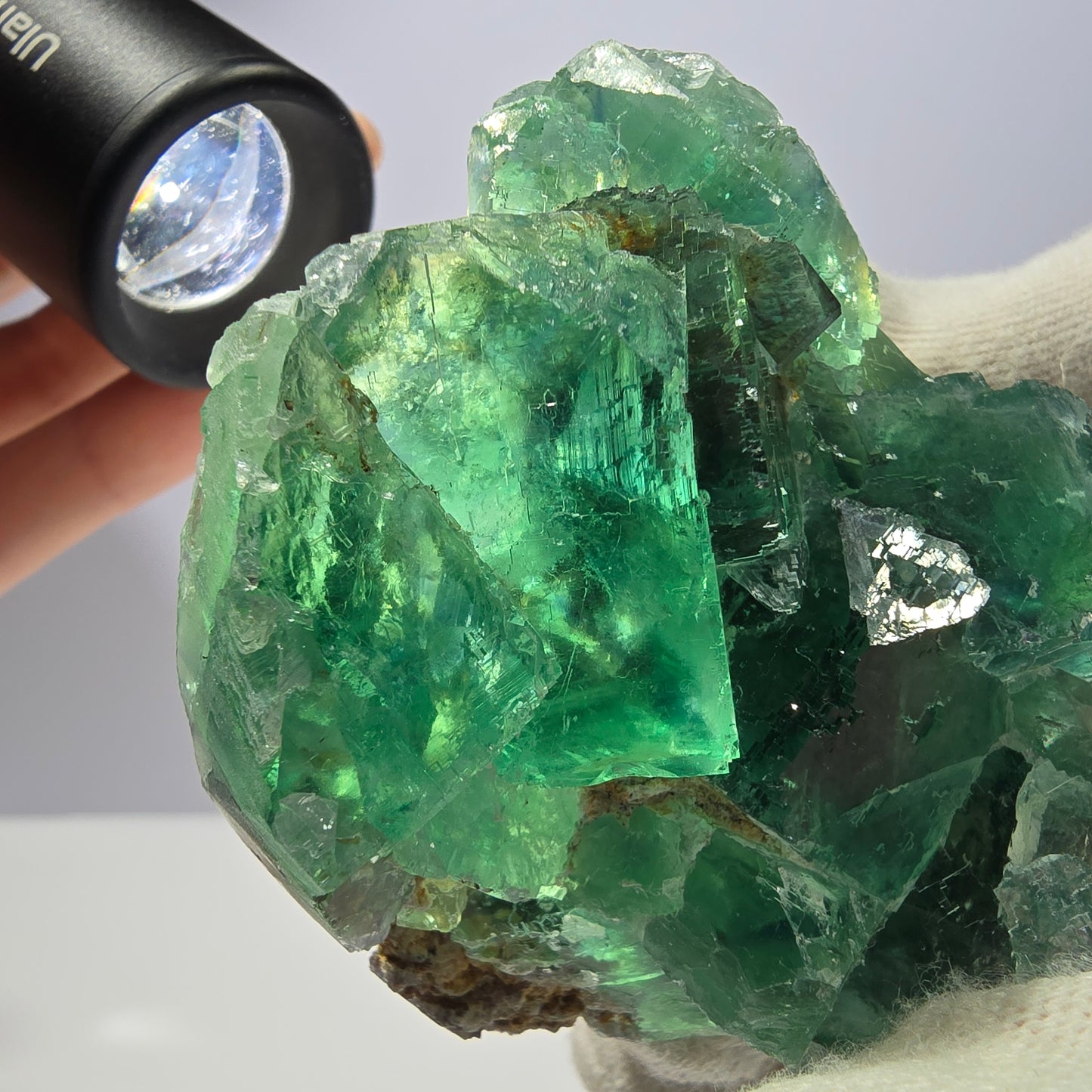 Grand cube de fluorite fantôme vert étagé Okorusu Namibie 80 x 65 x 35 mm