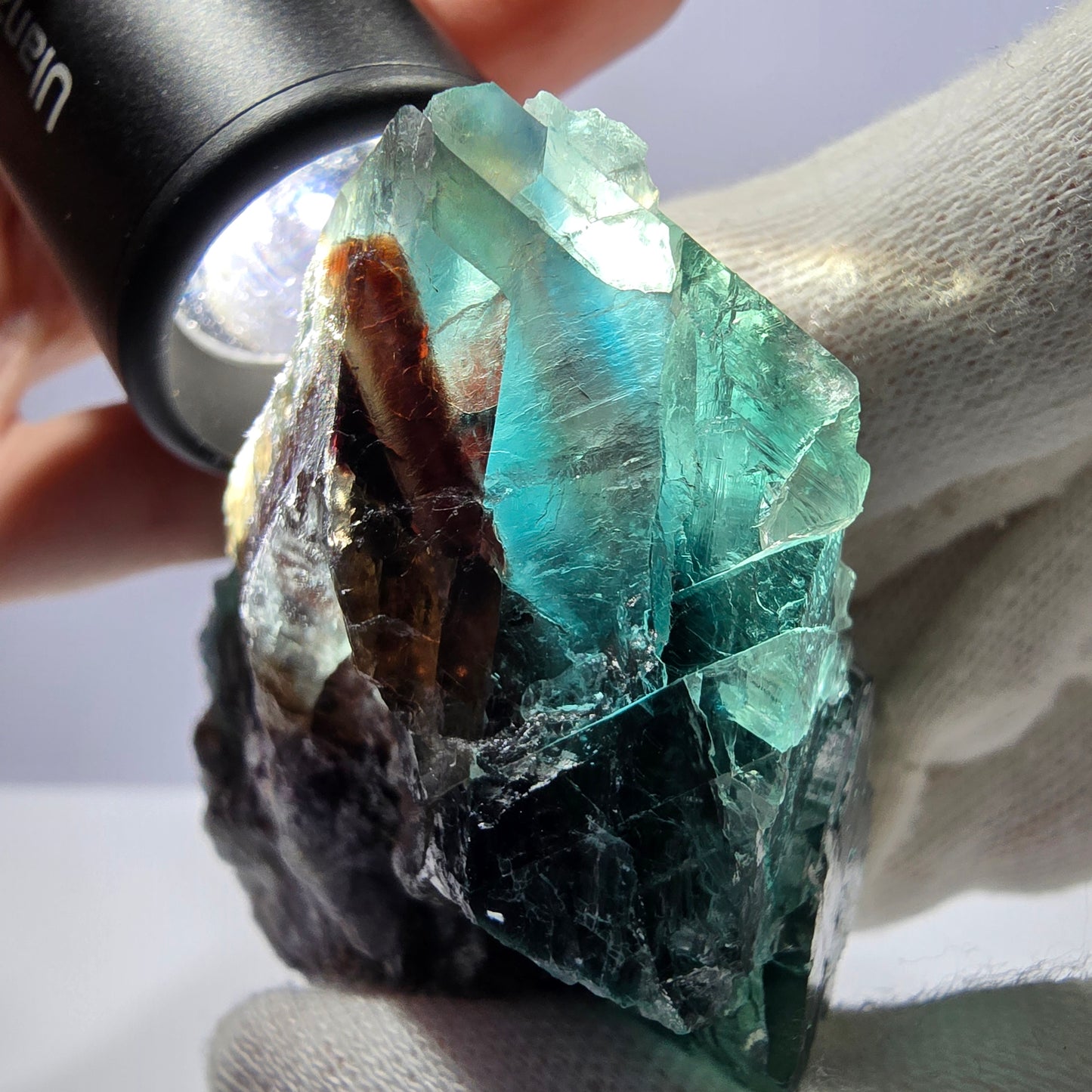 Rare spécimen de cube de fluorite fantôme, parqueté vert Okorusu, Namibie, 78 x 47 x 35 mm