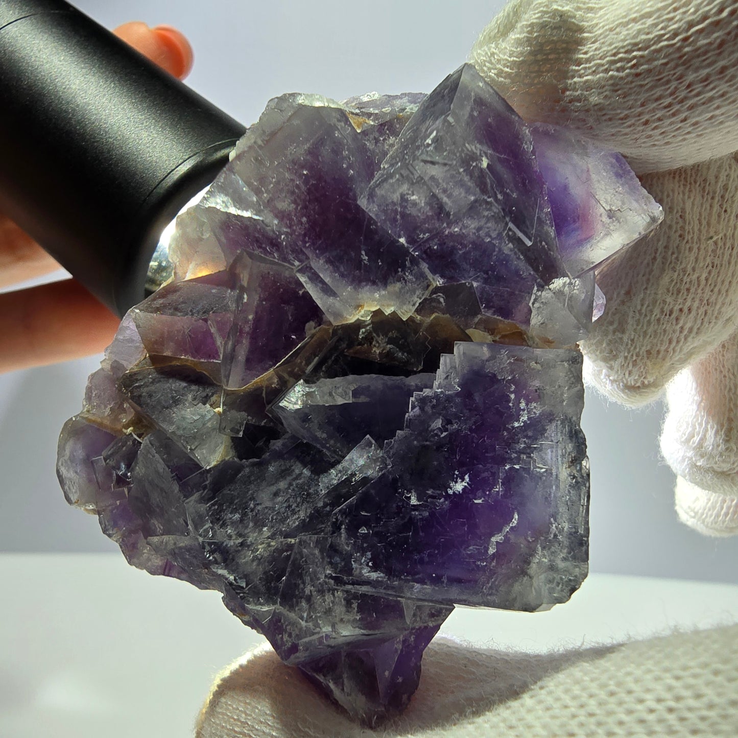 Rare spécimen de cube de fluorite fantôme, bleu-violet Okorusu Namibie 66 x 48 x 32 mm
