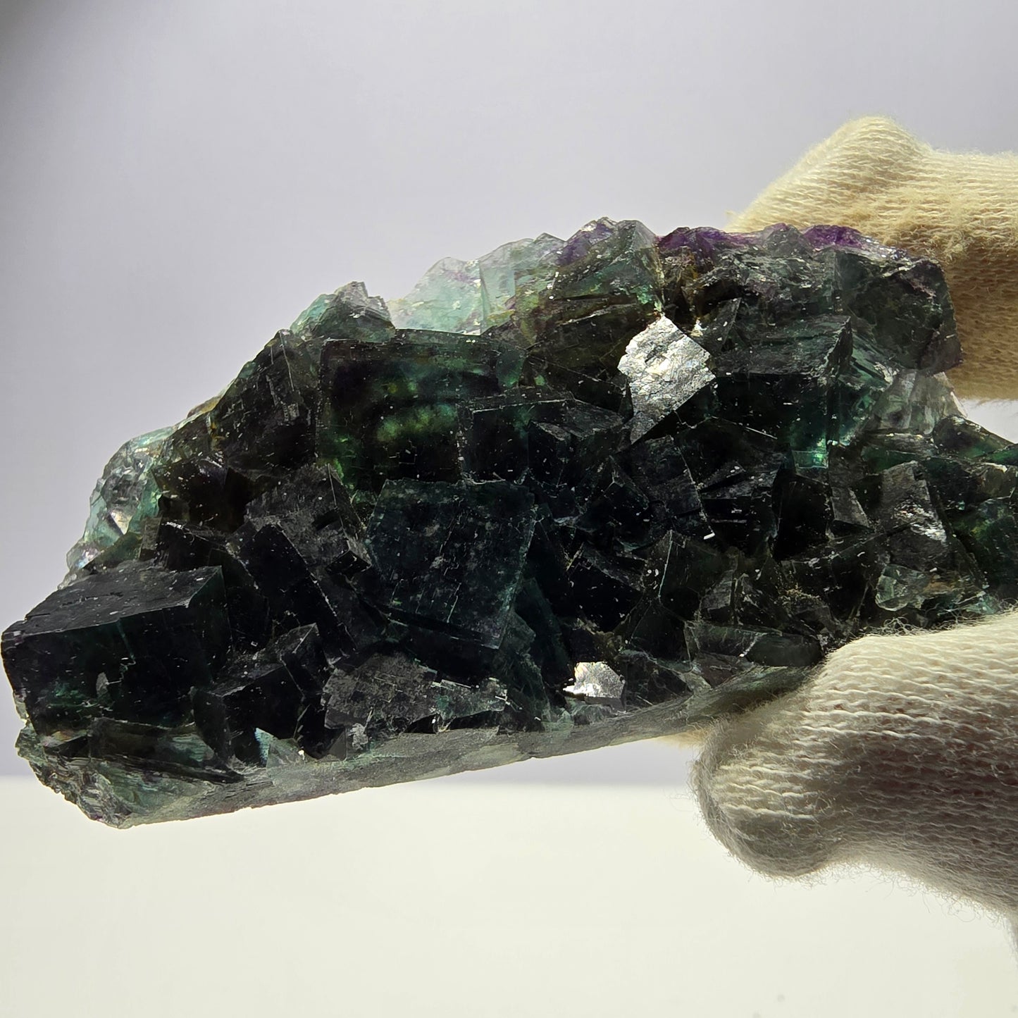 Rare spécimen de cube de fluorite fantôme, vert violet Okorusu Namibie 80*43*17 mm