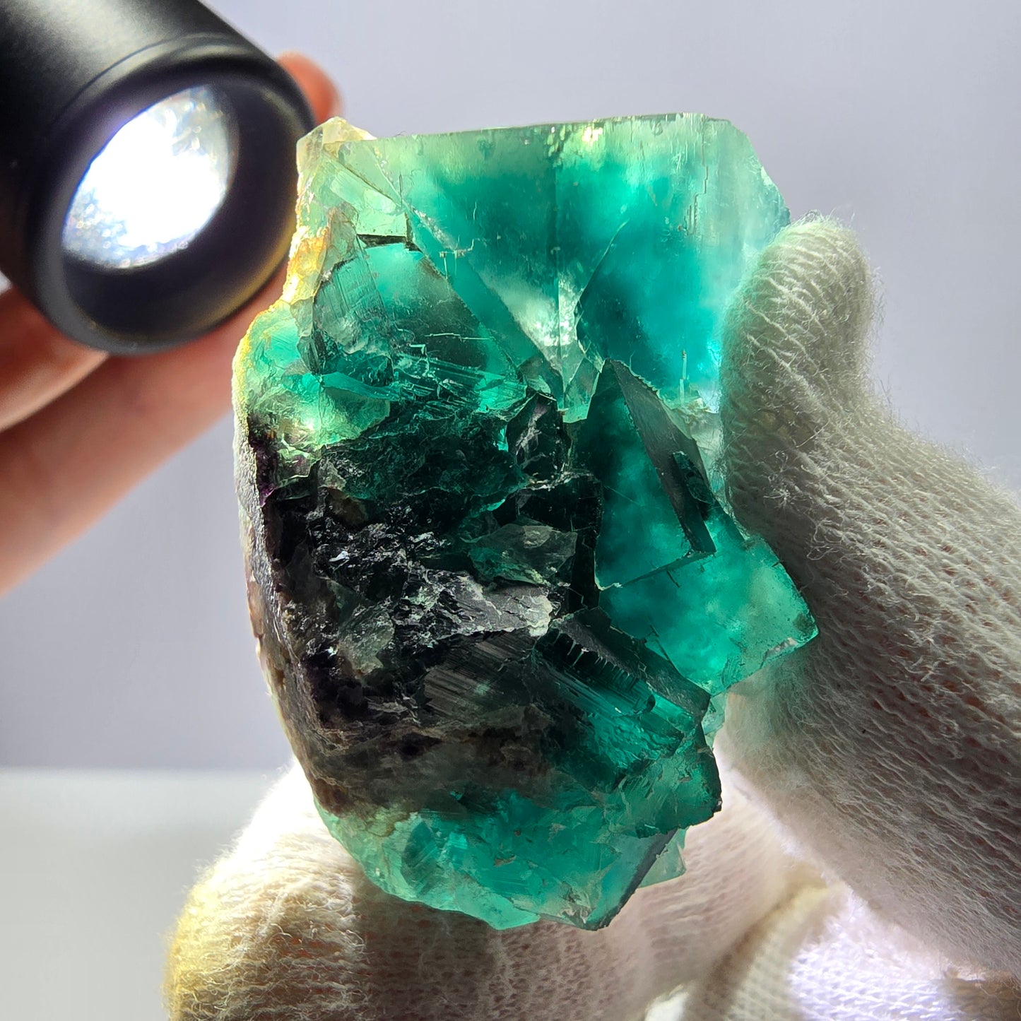 Rare spécimen de cube de fluorite fantôme, parqueté vert Okorusu, Namibie, 44 x 31 x 17 mm