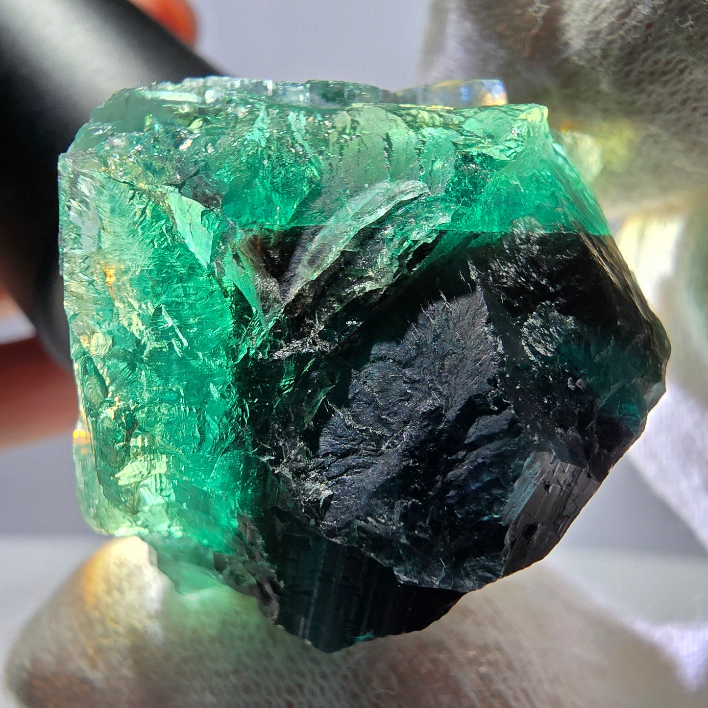 Rare spécimen de cube de fluorite fantôme, parqueté vert Okorusu, Namibie, 37 x 35 x 32 mm