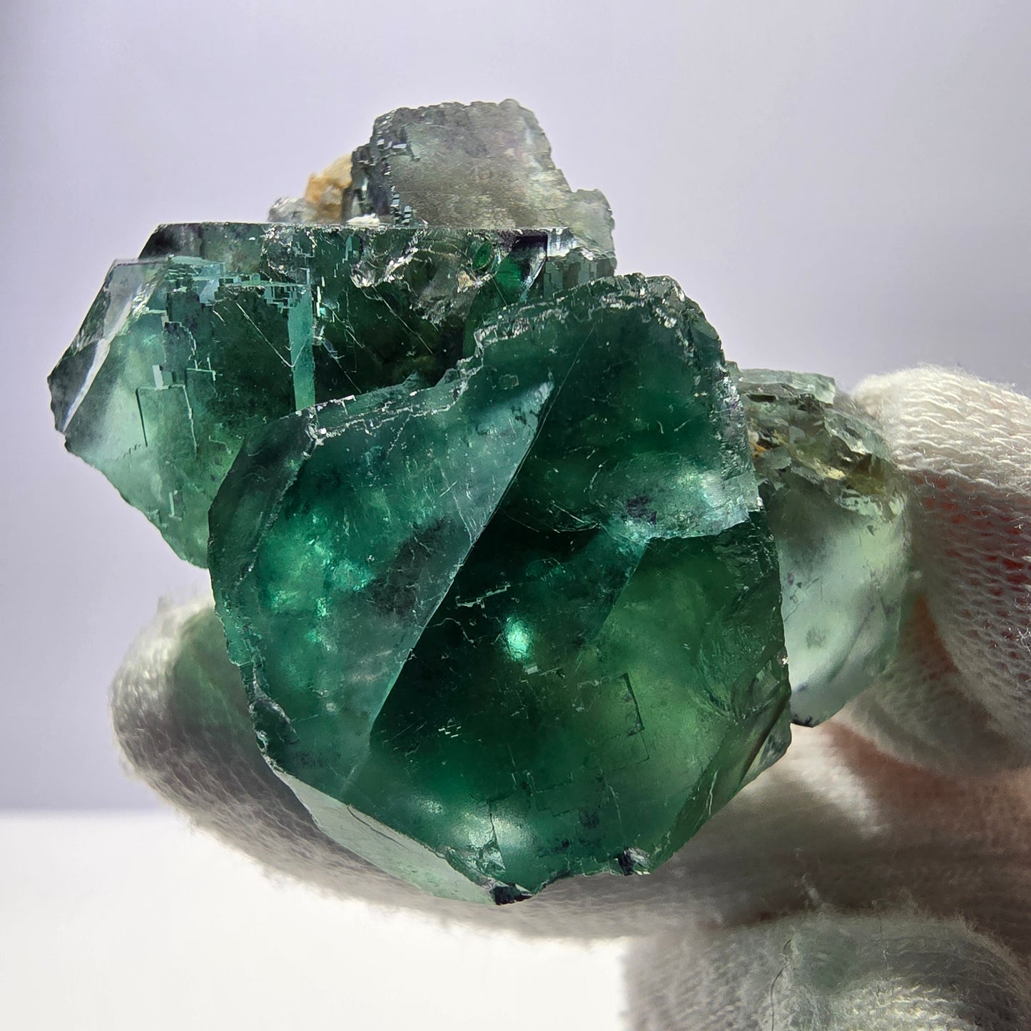 Rare spécimen de cube de fluorite fantôme, parqueté vert Okorusu, Namibie, 45 x 35 x 23 mm