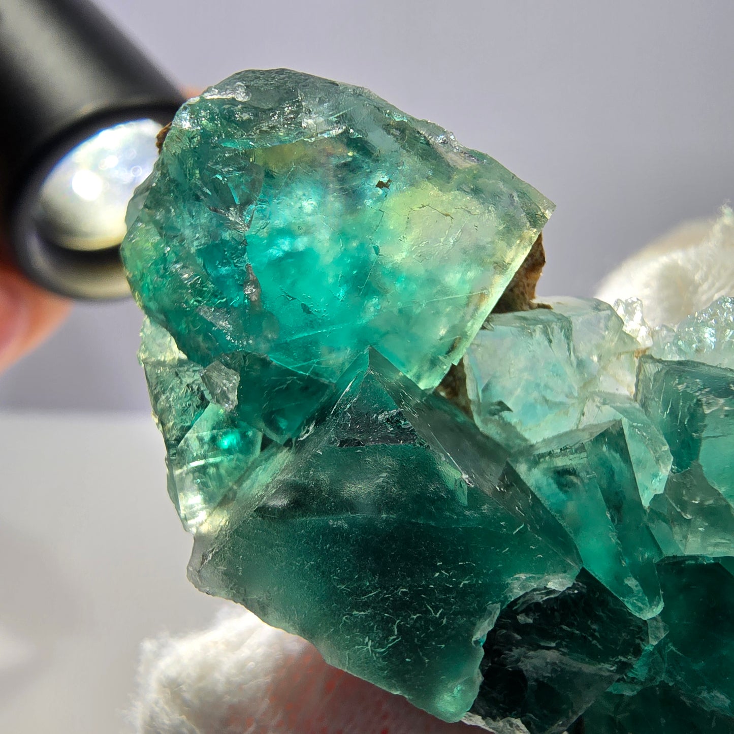 Rare spécimen de cube de fluorite fantôme, parqueté vert Okorusu, Namibie, 55 x 34 x 17 mm