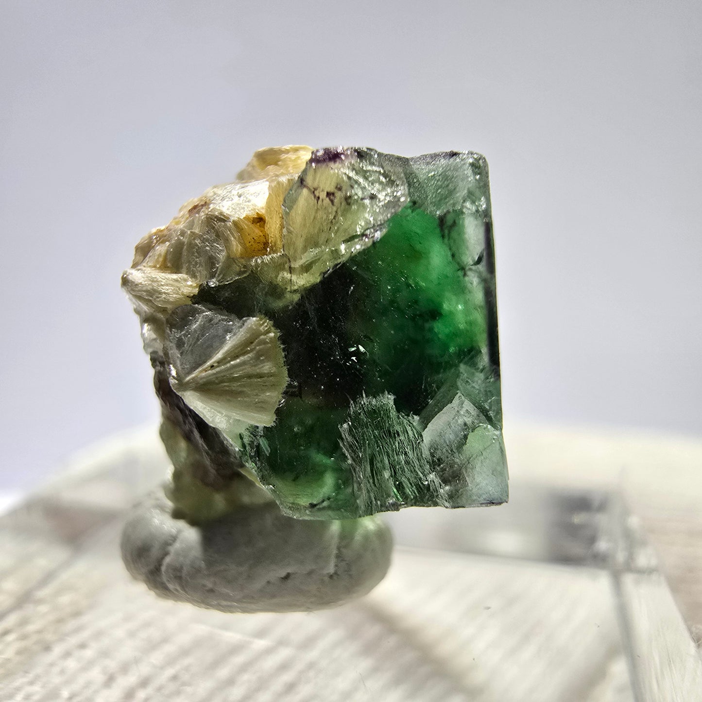Phantom Fluorit Würfel, Muskovit Stufe Erongo, Namibia 15*15*13