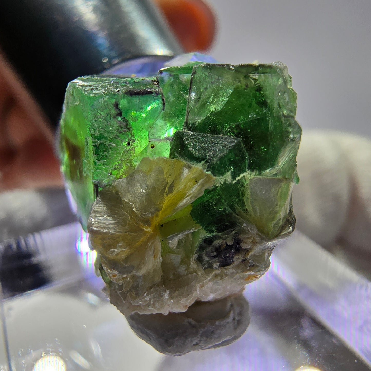 Phantom Fluorit Würfel, Muskovit Stufe Erongo, Namibia 17*19*13mm