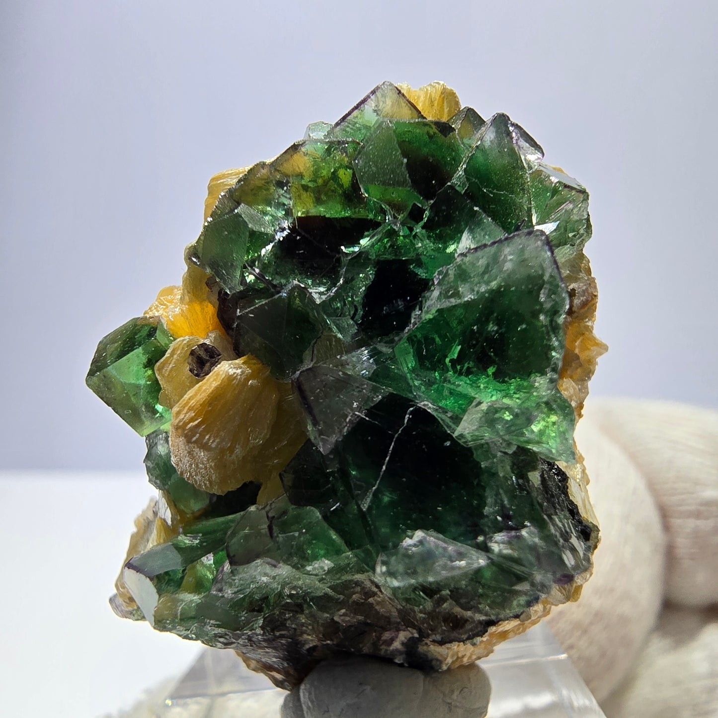 Cube de fluorite fantôme, spécimen de tourmaline scholle muscovite, Erongo, Namibie, 40 x 28 x 21 mm