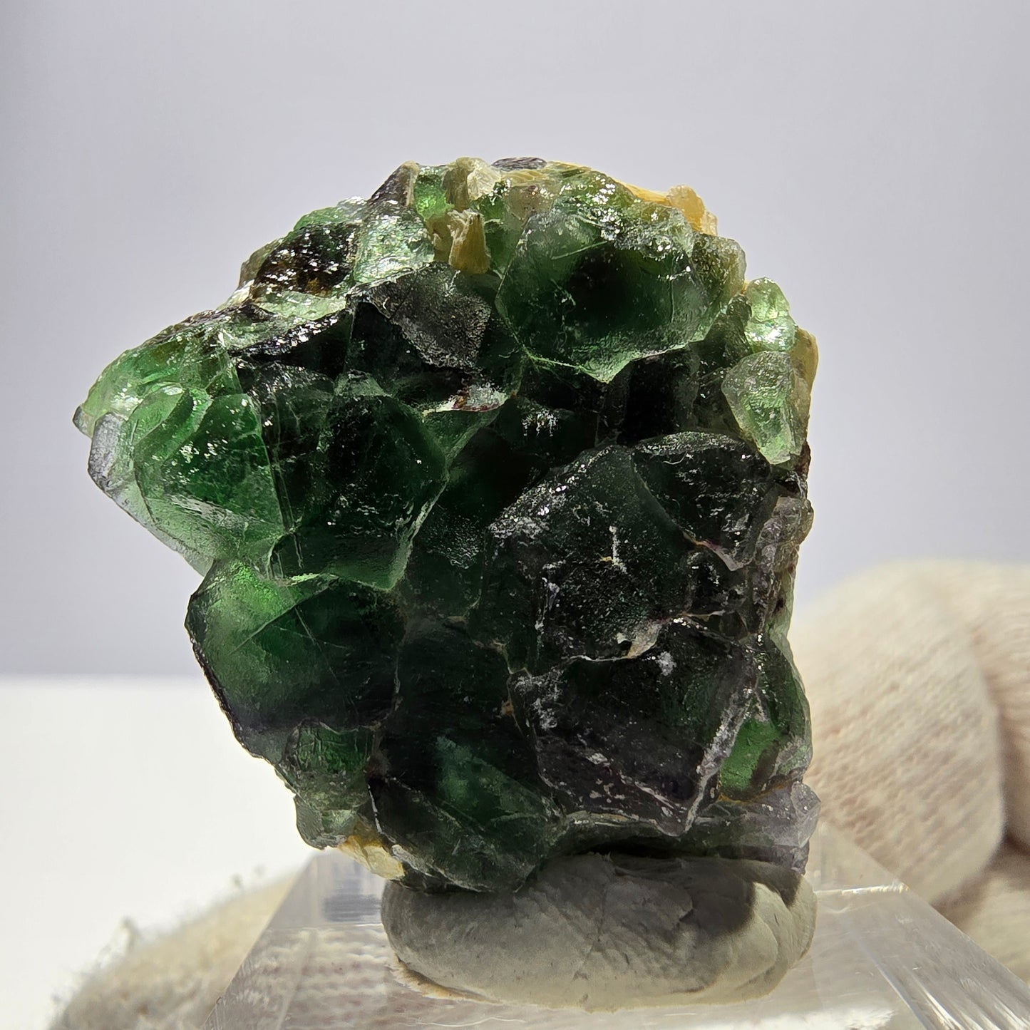 Cube de fluorite fantôme, spécimen hexagonal de tourmaline muscovite Schorl, Erongo, Namibie, 35 x 31 x 20 mm