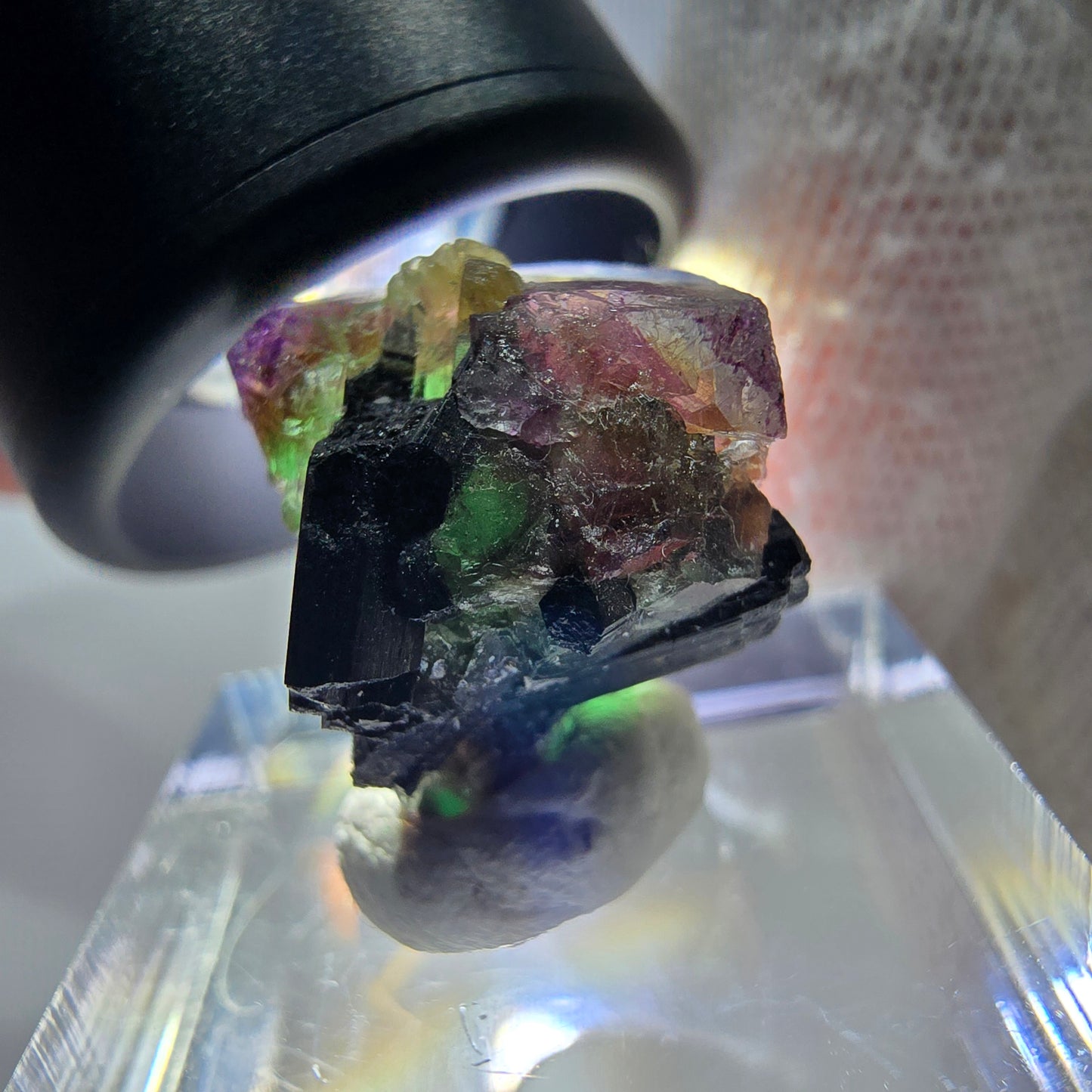 Cubes de fluorite fantôme colorés, spécimen de tourmaline Schorl, Erongo, Namibie, 17 x 16 x 13 mm
