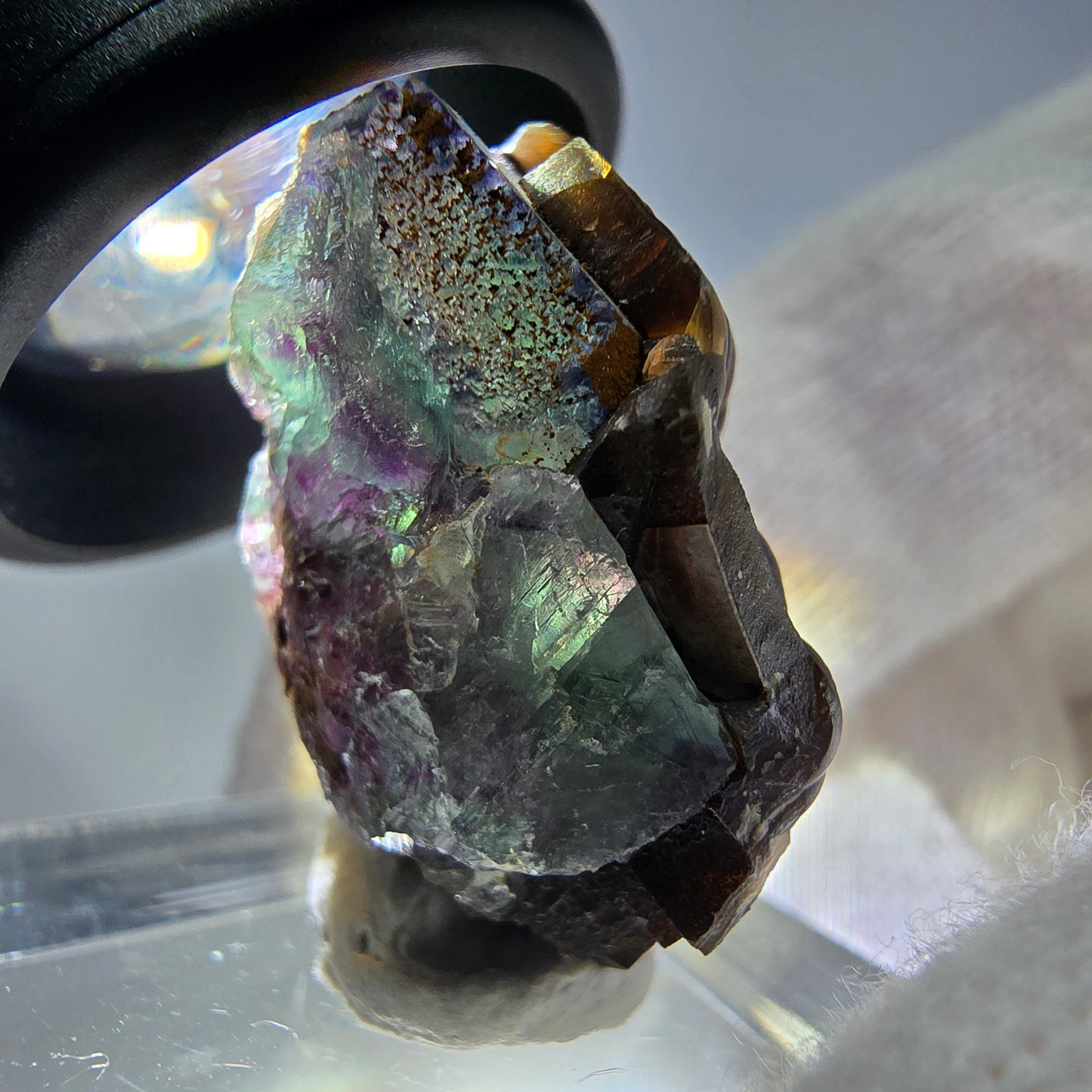 Spécimen de fluorite fantôme et d'hématite, Erongo, Namibie, 28 x 26 x 15 mm