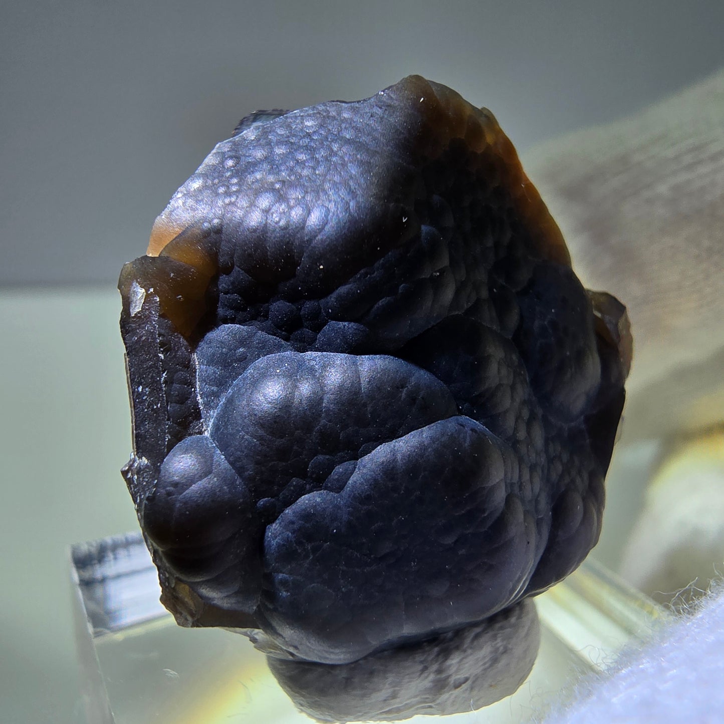 Spécimen de fluorite fantôme et d'hématite, Erongo, Namibie, 28 x 26 x 15 mm