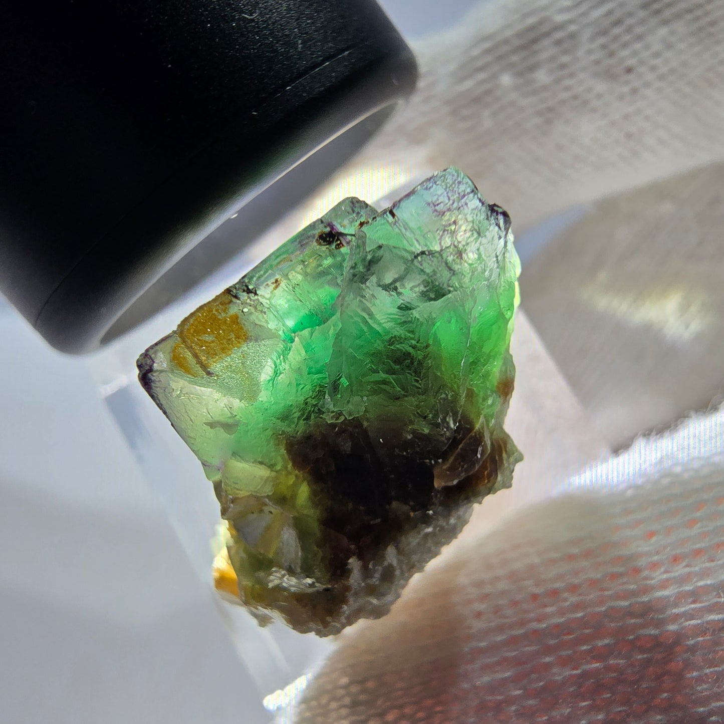 Cube de fluorite fantôme zonal, spécimen de muscovite, Erongo, Namibie, 28 x 23 x 16 mm