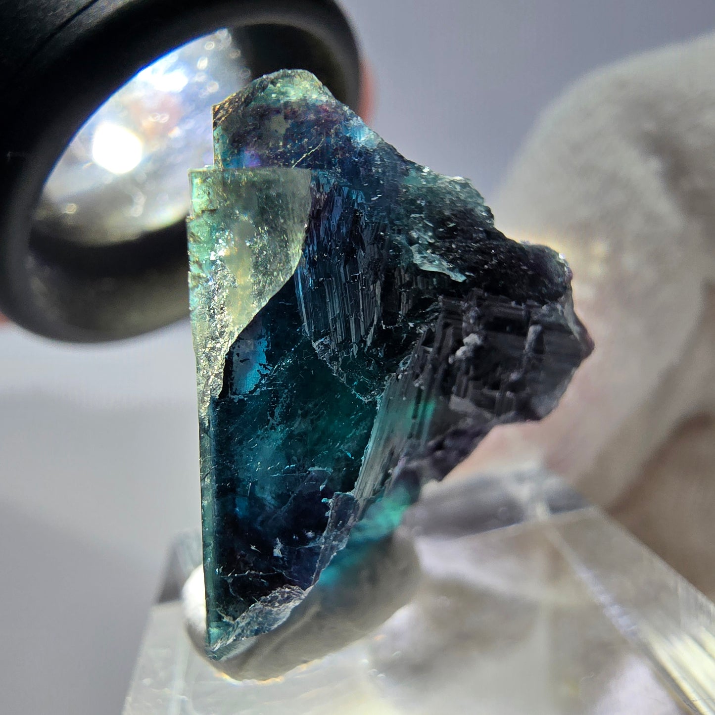 Spécimen de cube de fluorite fantôme, zonal – Nouvelle découverte ! Okorusu, Namibie, 33 x 31 x 21 mm