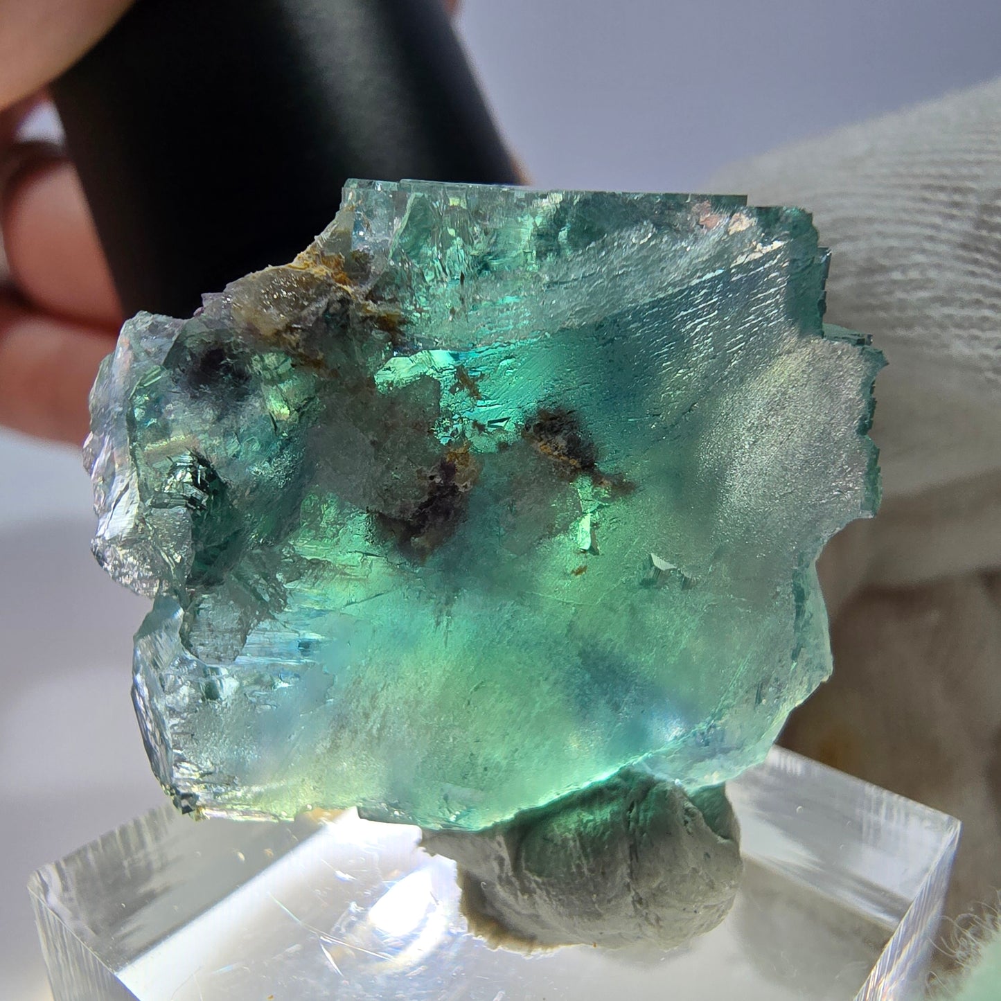 Cube de fluorite fantôme parqueté, vert turquoise Okorusu, Namibie 32*25*19mm