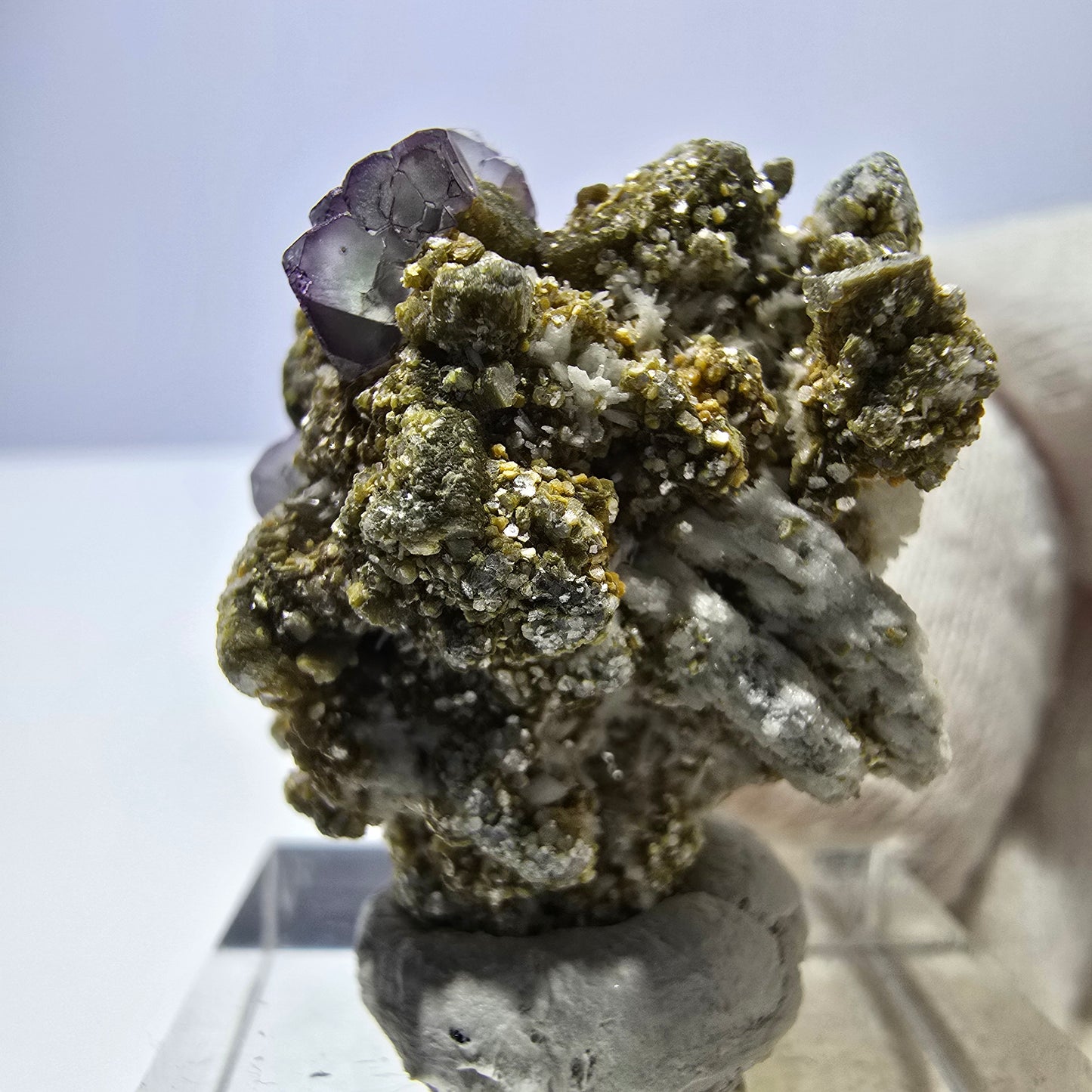 Cube de fluorite fantôme zonal, spécimen de muscovite, Erongo, Namibie, 27 x 25 x 23 mm
