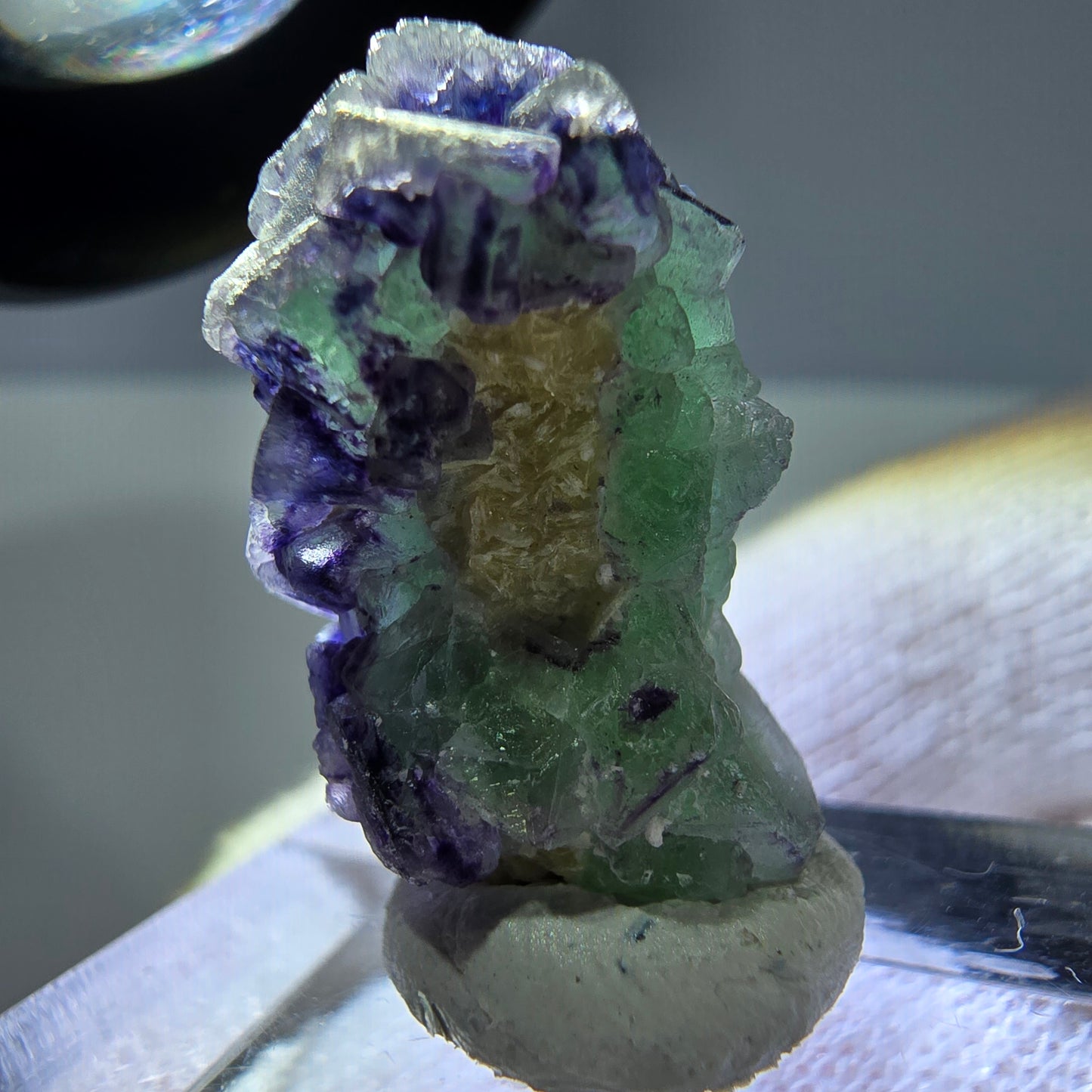 Cube de fluorite fantôme, spécimen de tourmaline scholle muscovite, Erongo, Namibie, 23 x 14 x 13 mm