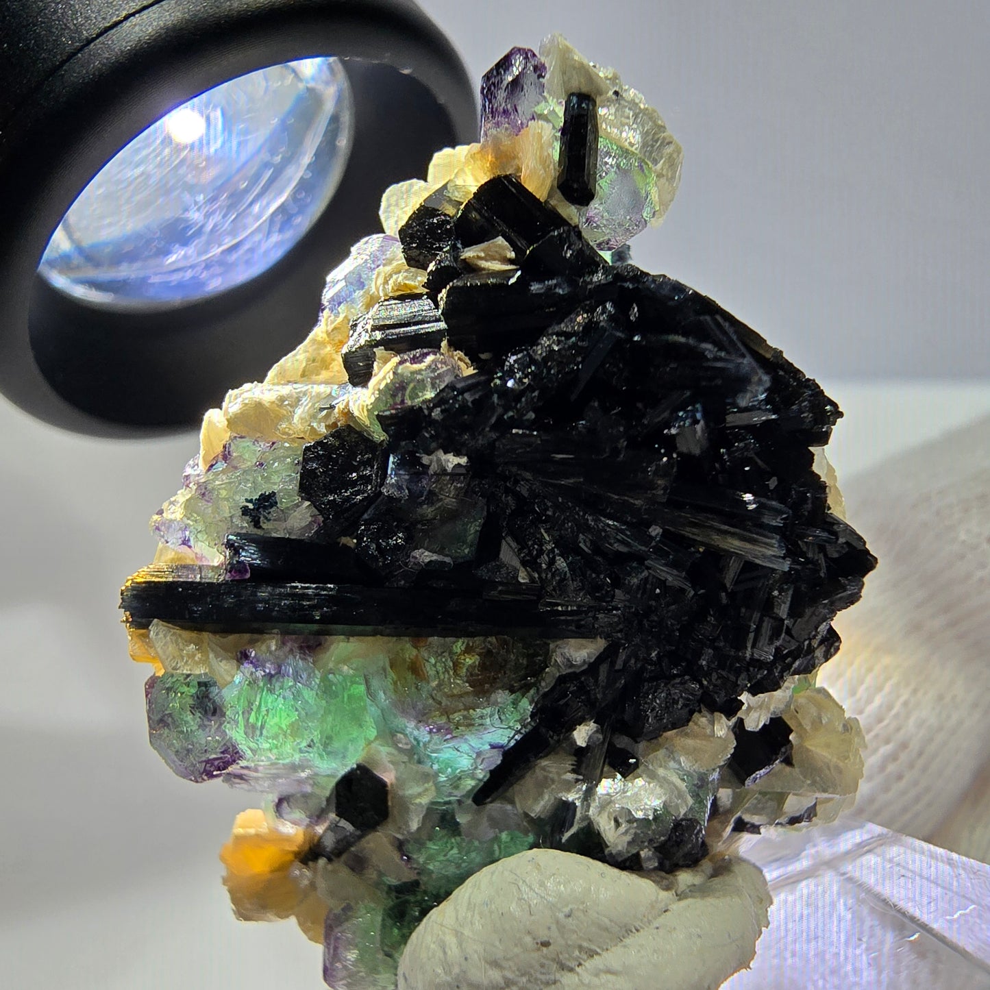 Cube de fluorite fantôme hexagonal, muscovite, tourmaline Schörl Erongo, Namibie 41*28*21mm